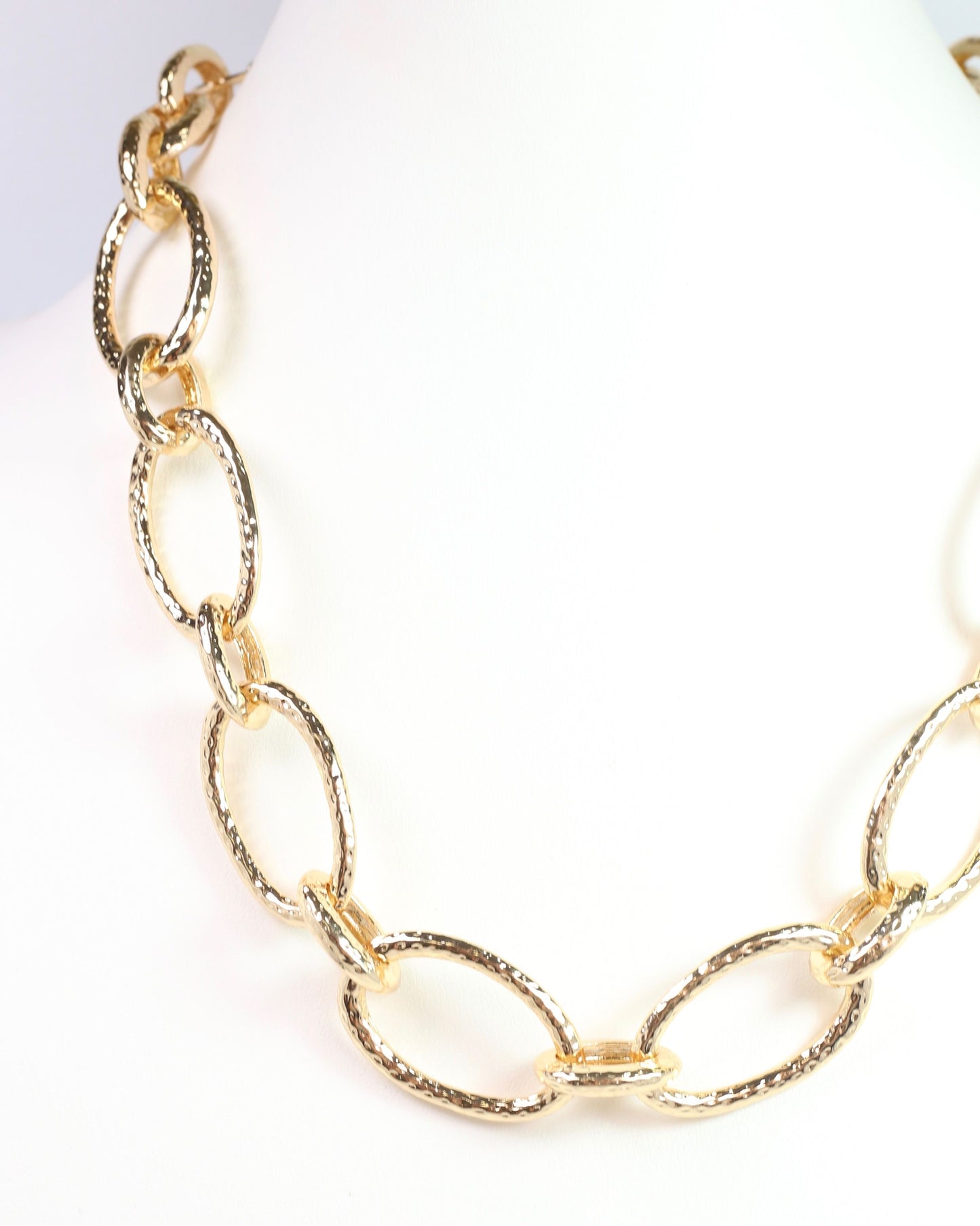 Lucinda Link Necklace Gold