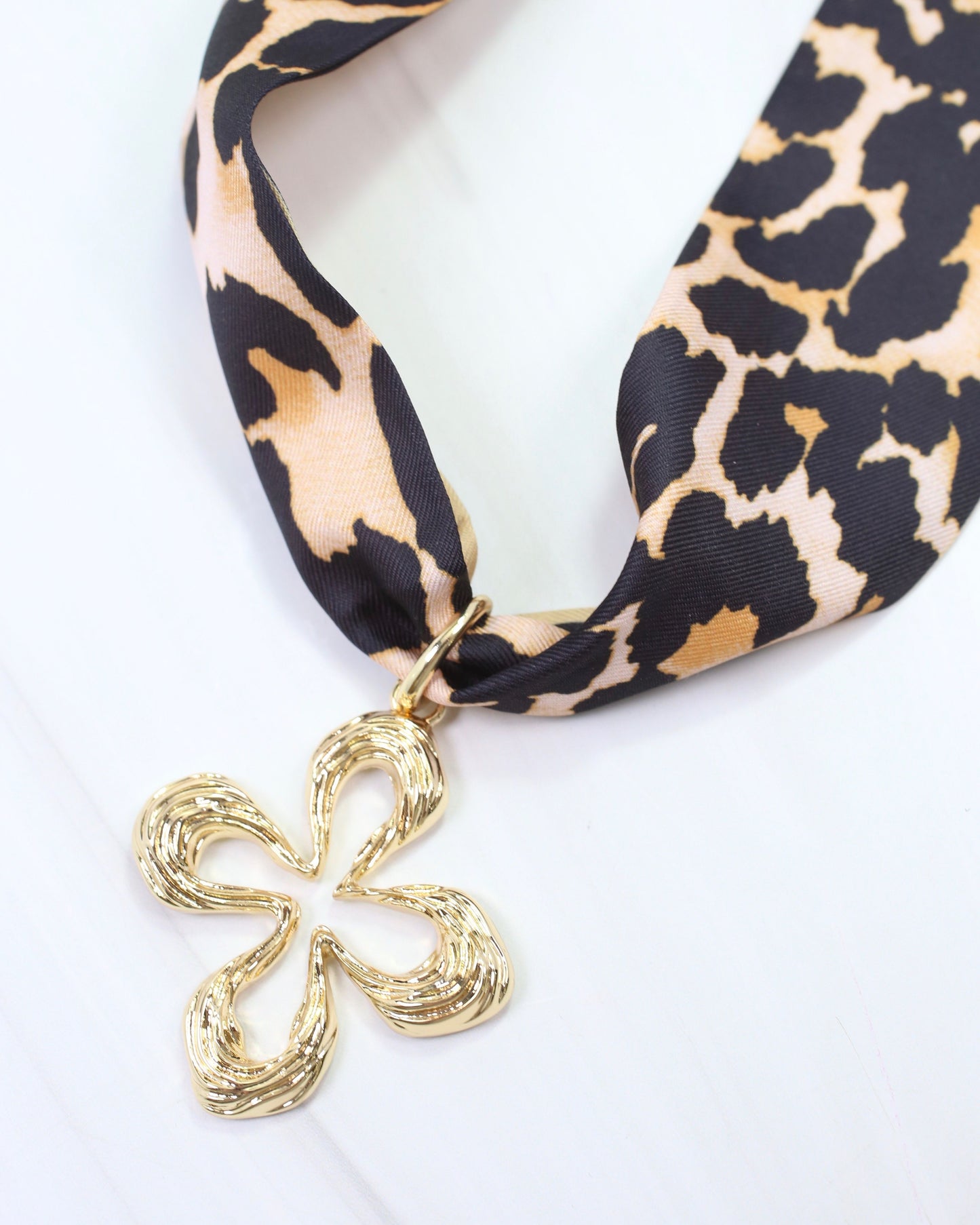 Oxford Open Cross Charm Gold