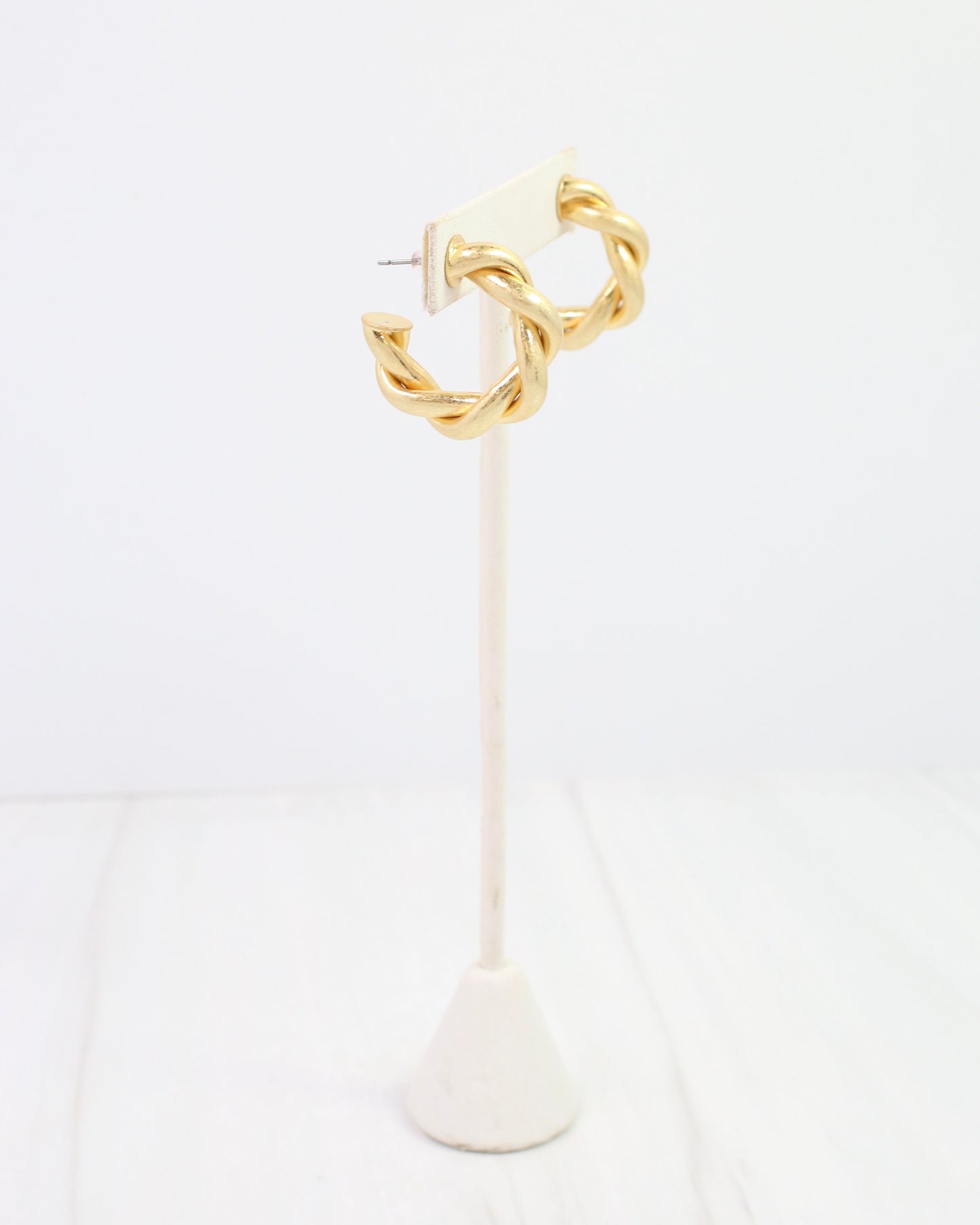 Raymonde Twisted Hoop Earring Gold