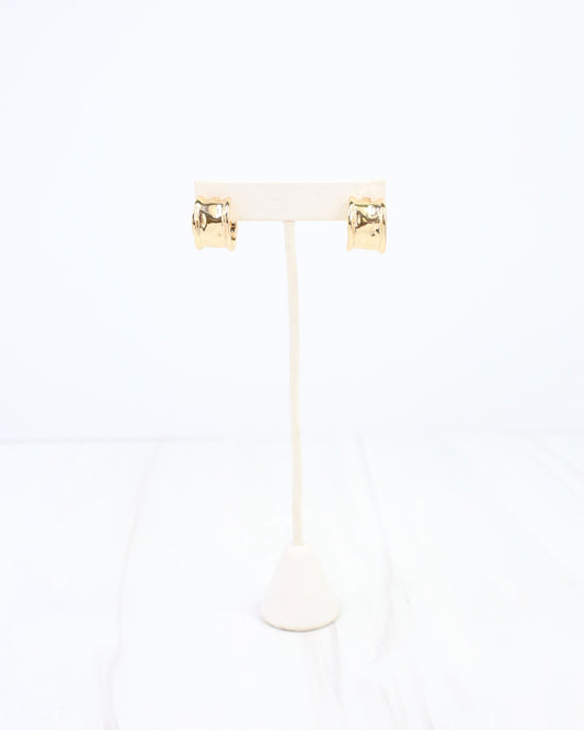 Port Gibson Hammered Hoop Earring Gold