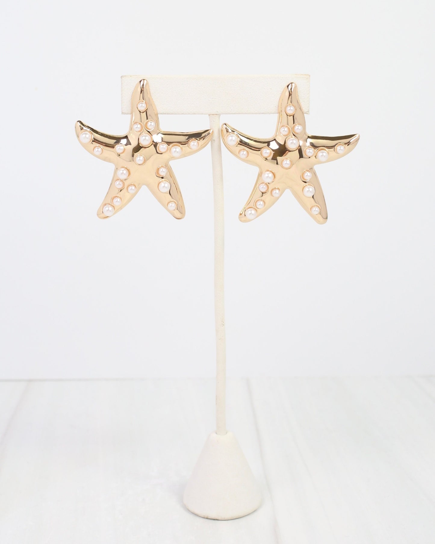 Trieste Pearly Starfish Earring Gold