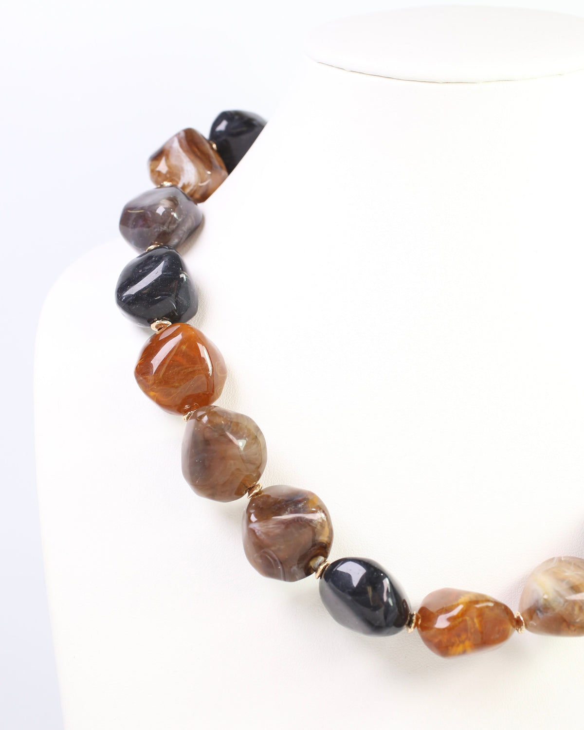 Sasser Beaded Necklace Brown Multi