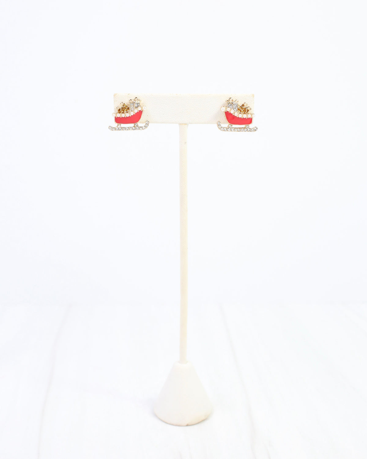Santas Sleigh Stud Earring Red