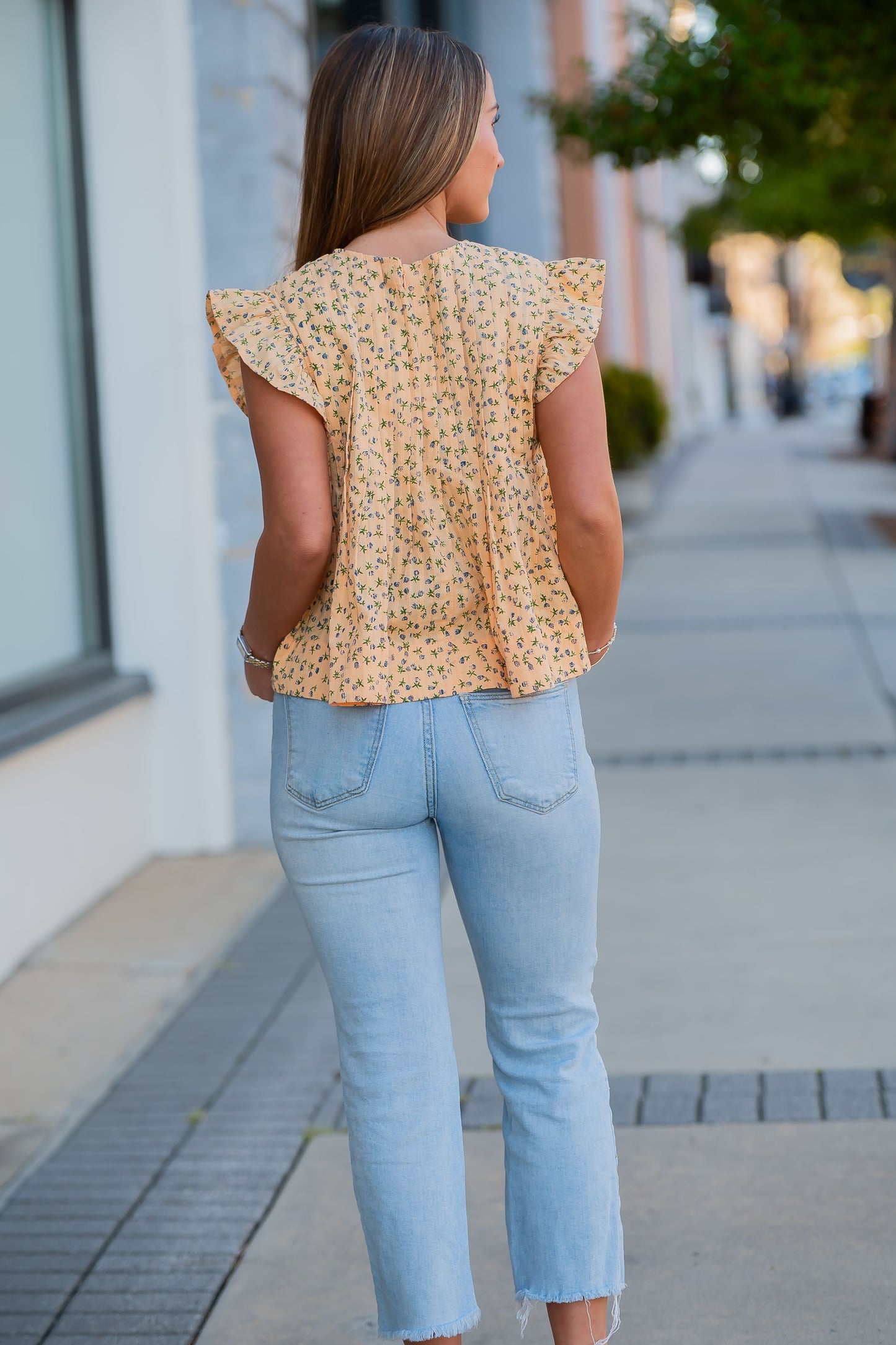 Hopewell Floral Pintuck Ruffle Sleeve Top