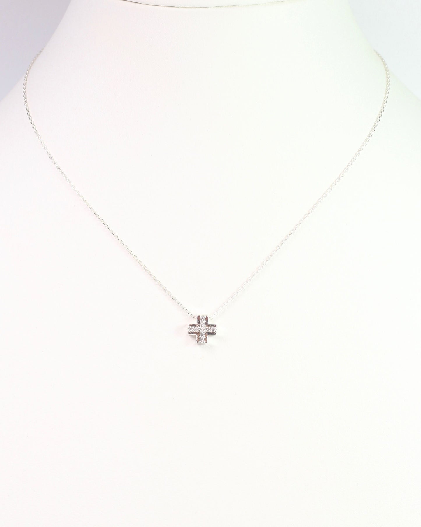 Aria Cross Necklace Silver