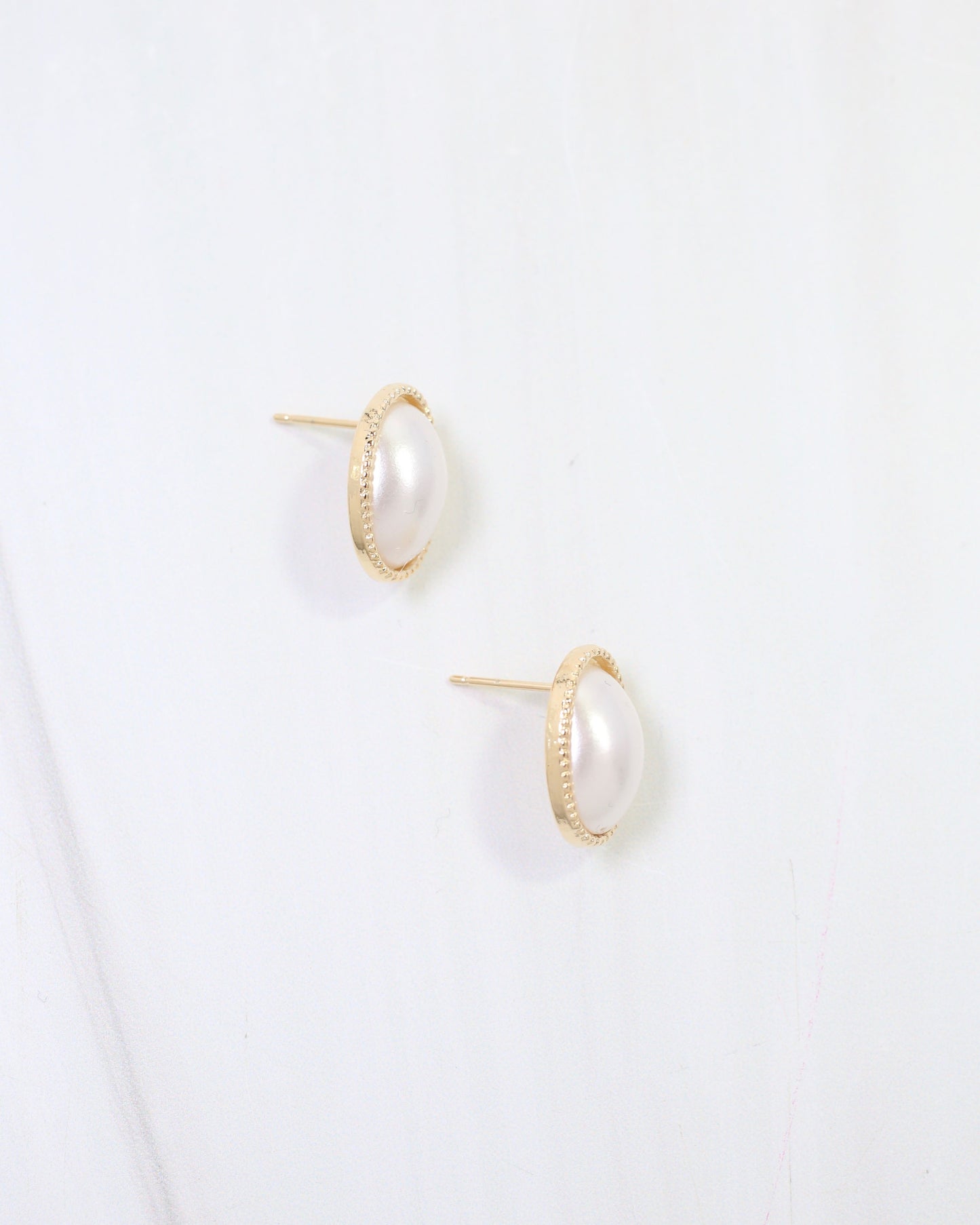 Haddonfield Pearl Oval Earrings WR Gold