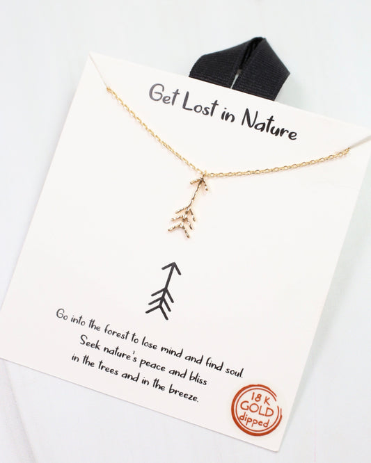 Lost in Nature Arrow Necklace Gold