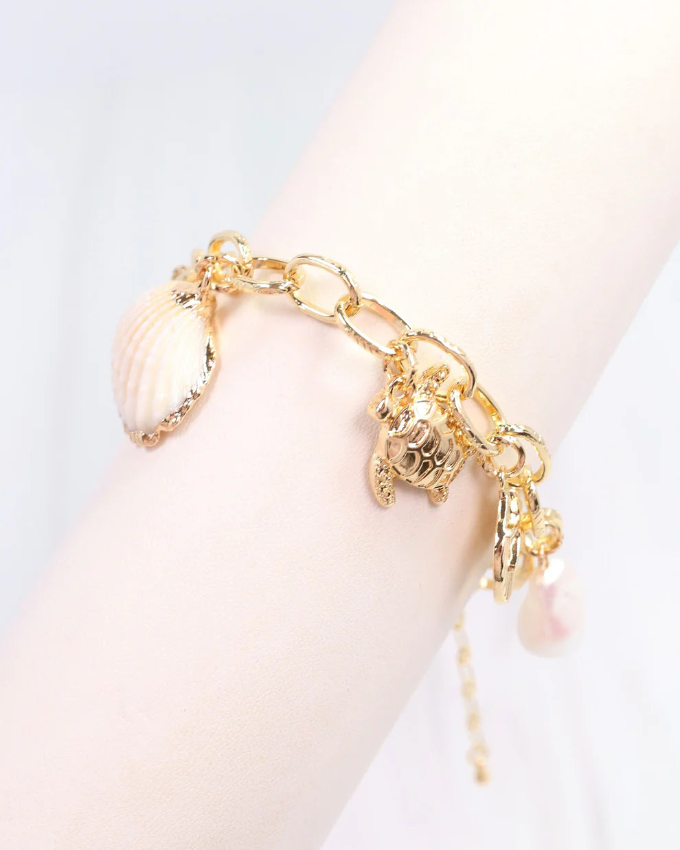 Henderson Charm Bracelet Gold