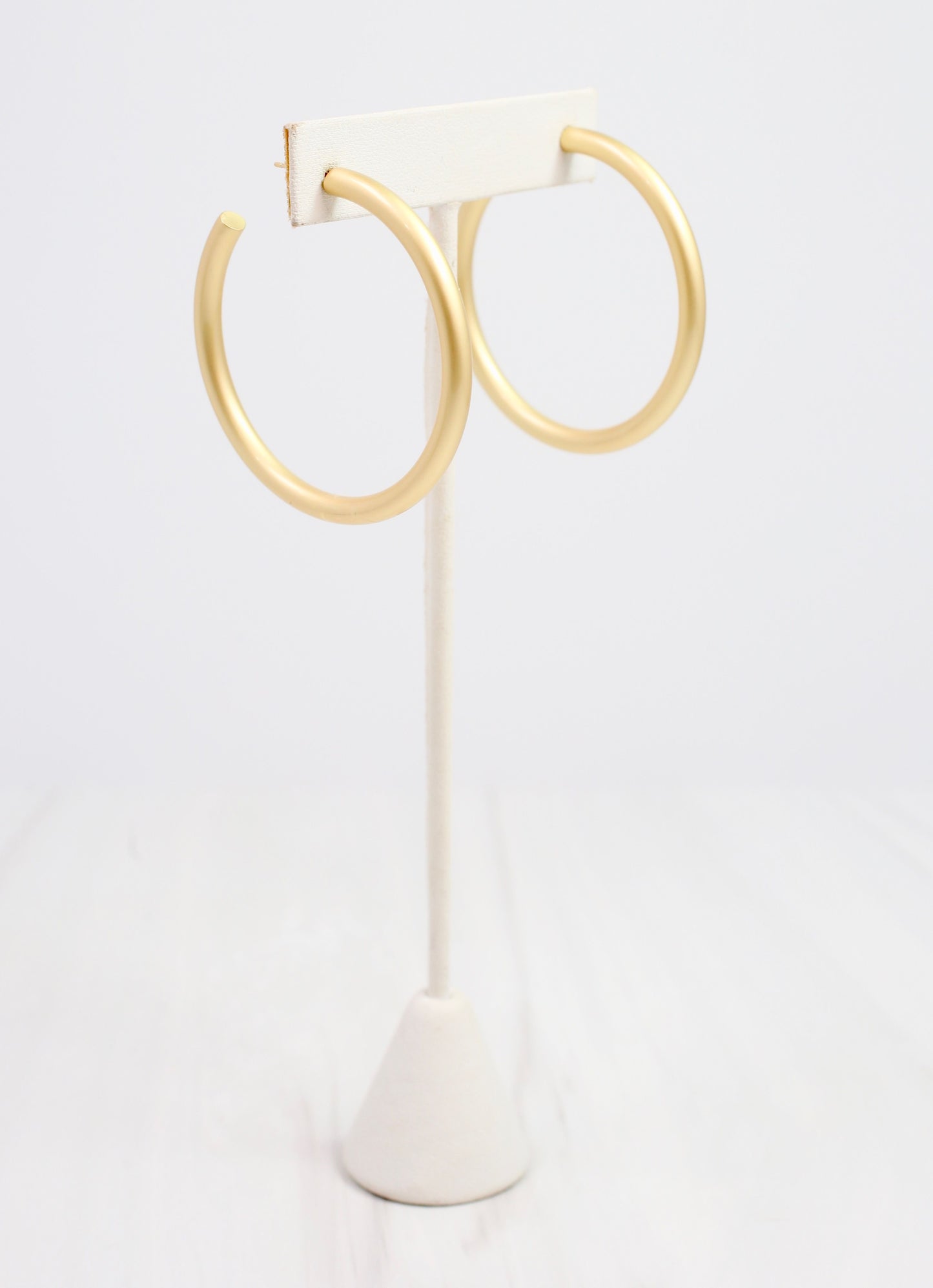 Nielsen Hoop Earring Matte Gold