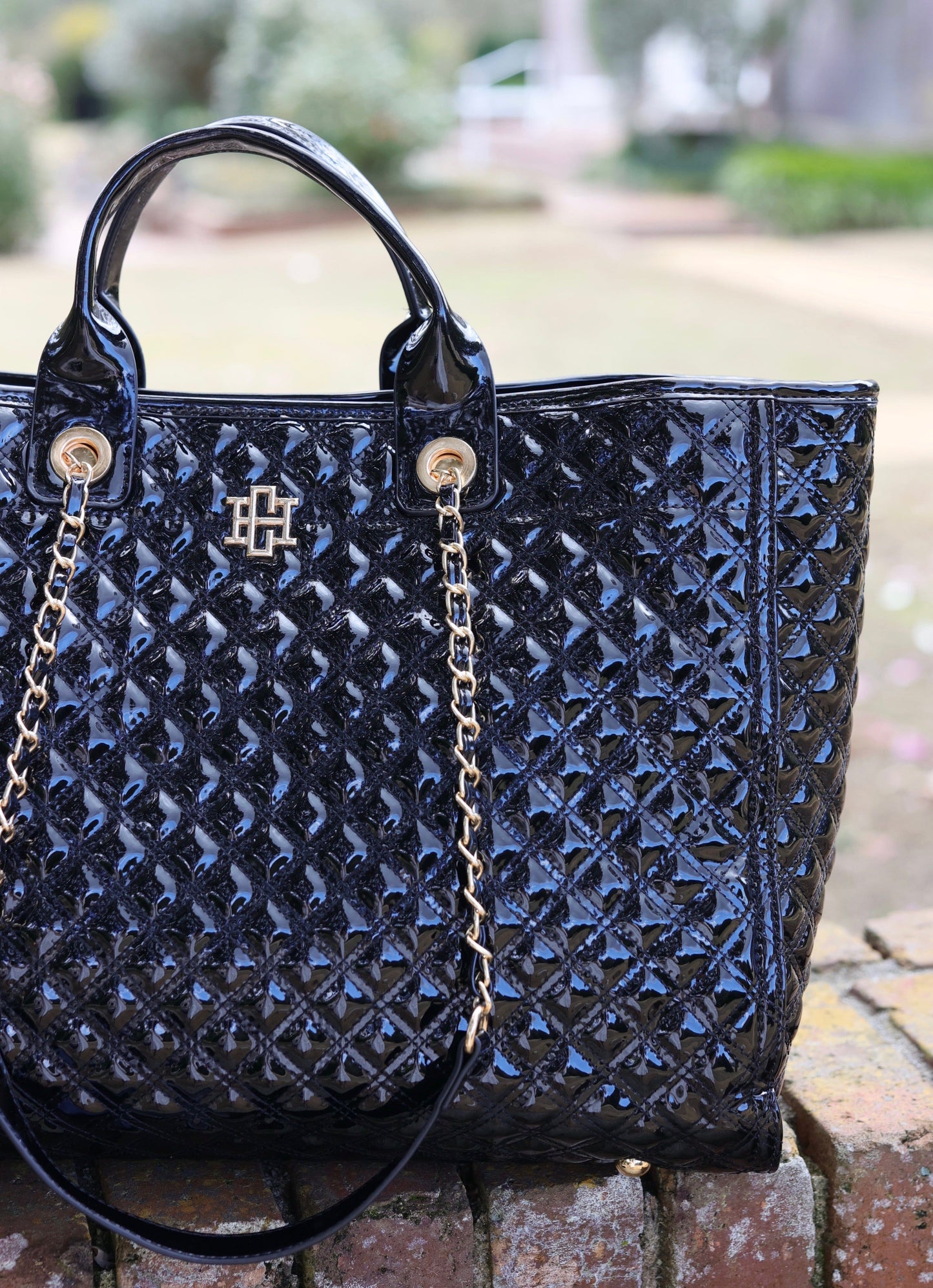 Melissa Tote Bag Black PATENT - Caroline Hill