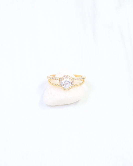 Nyla CZ Ring WR Gold