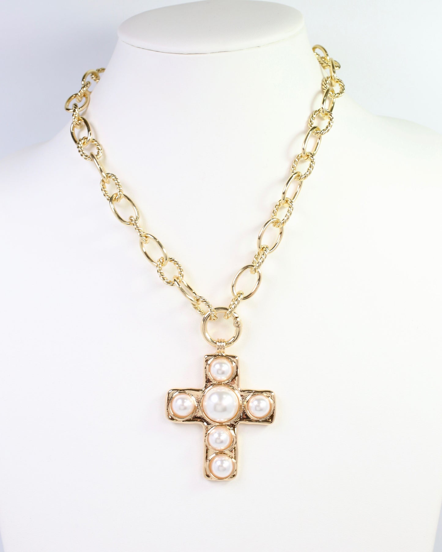 Nampa Cross Pendant Necklace Gold