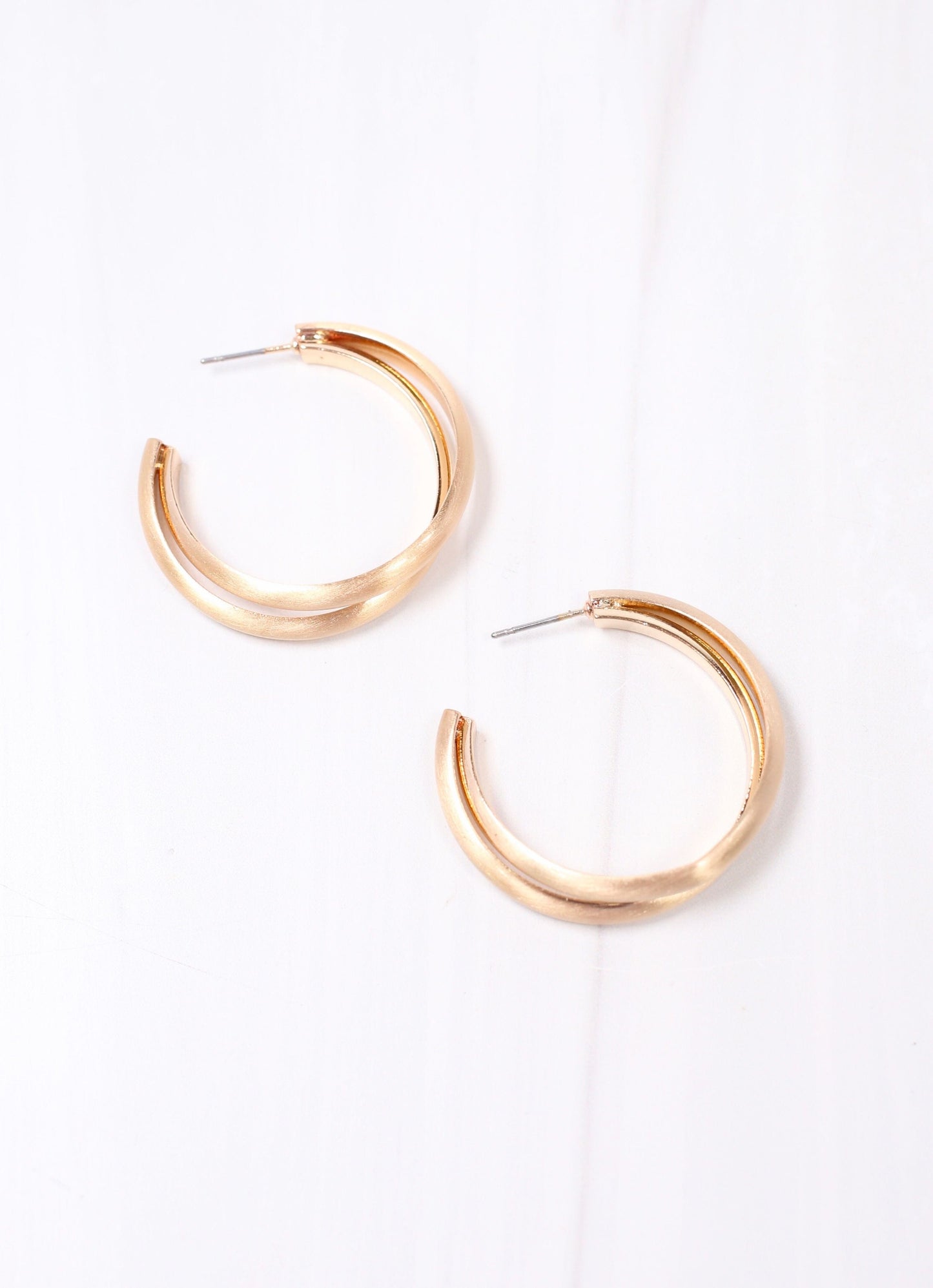 Pablo Hoop Earring MATTE GOLD - Caroline Hill