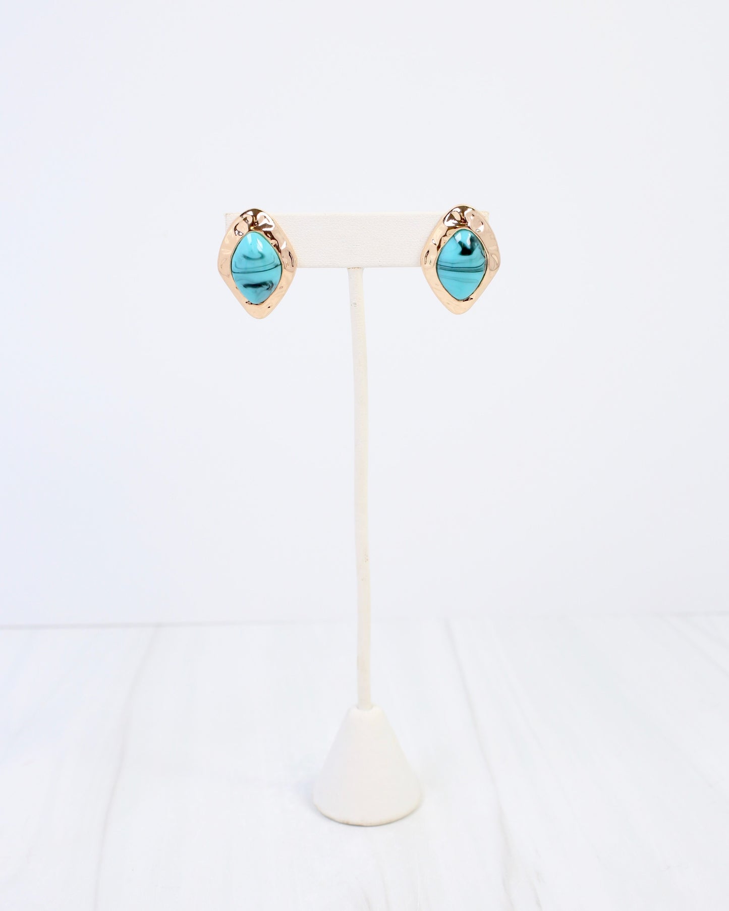 Madrid Hammered Gold Trim Earring Turquoise