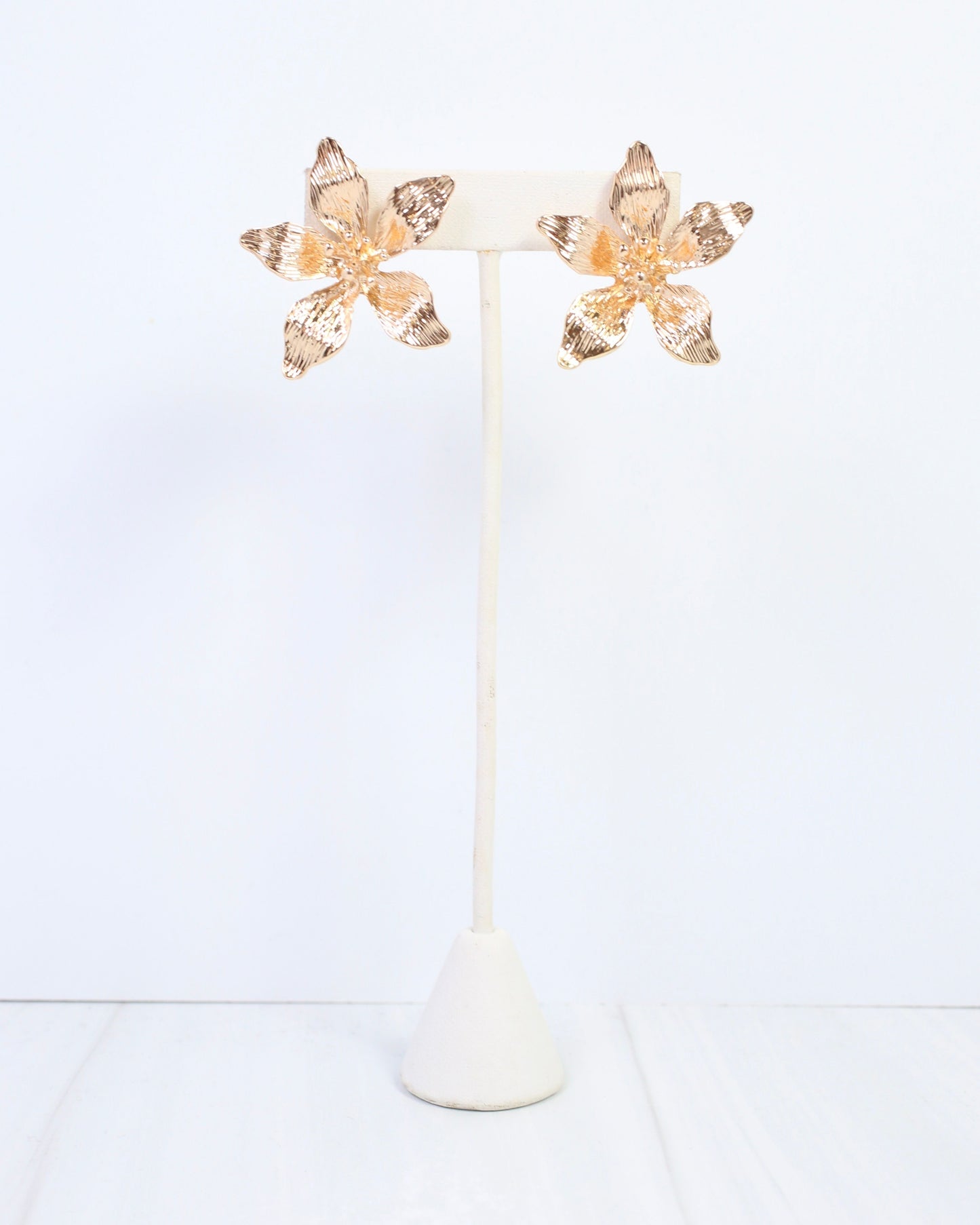 Chaya Flower Post Earring Gold