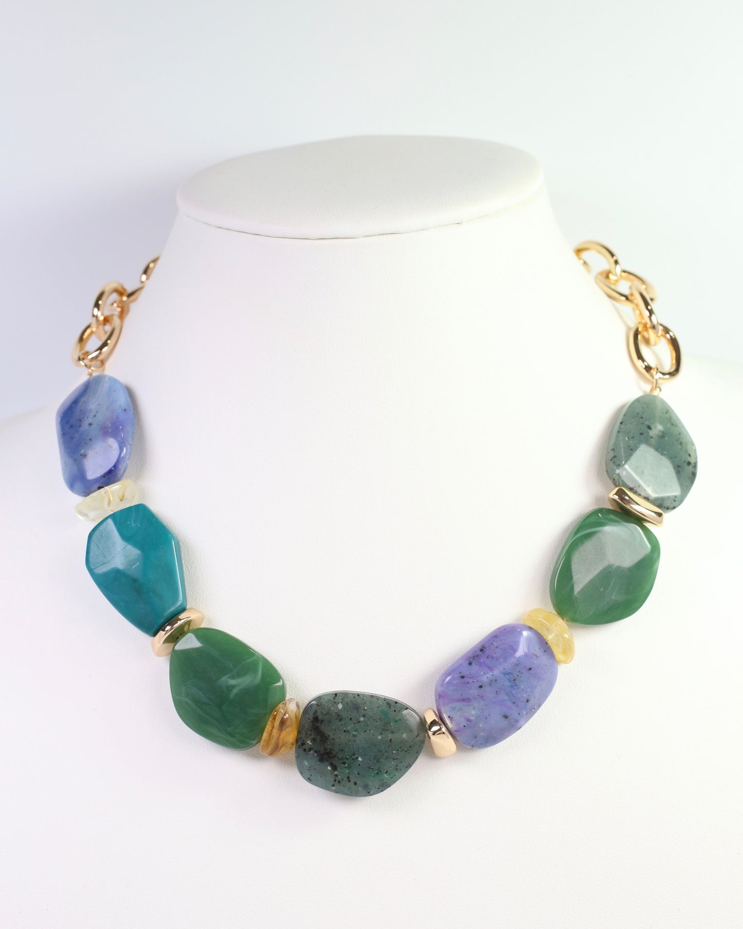 Rockland Stone Link Necklace Green Multi
