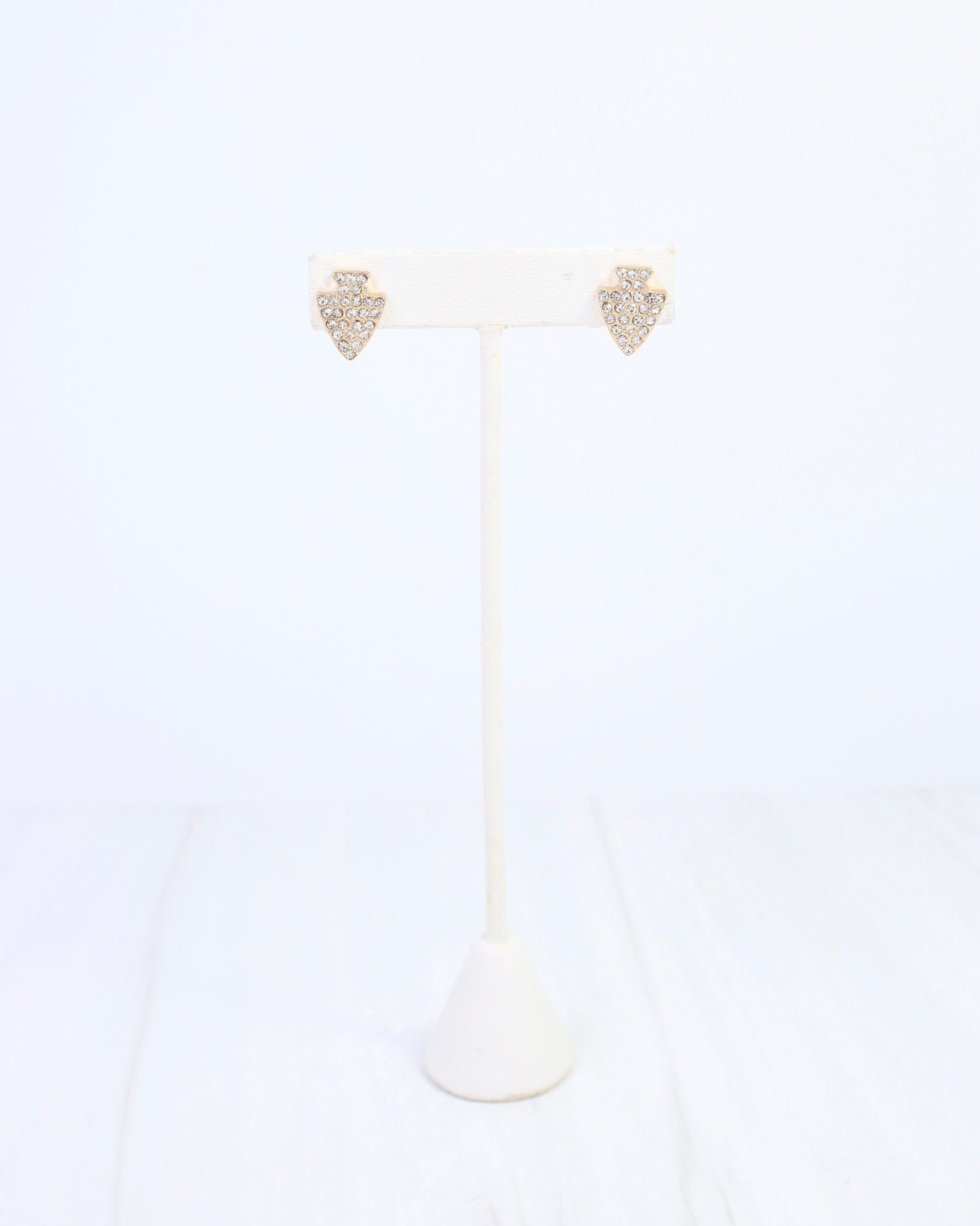 Pave Arrowhead Stud Earring Gold