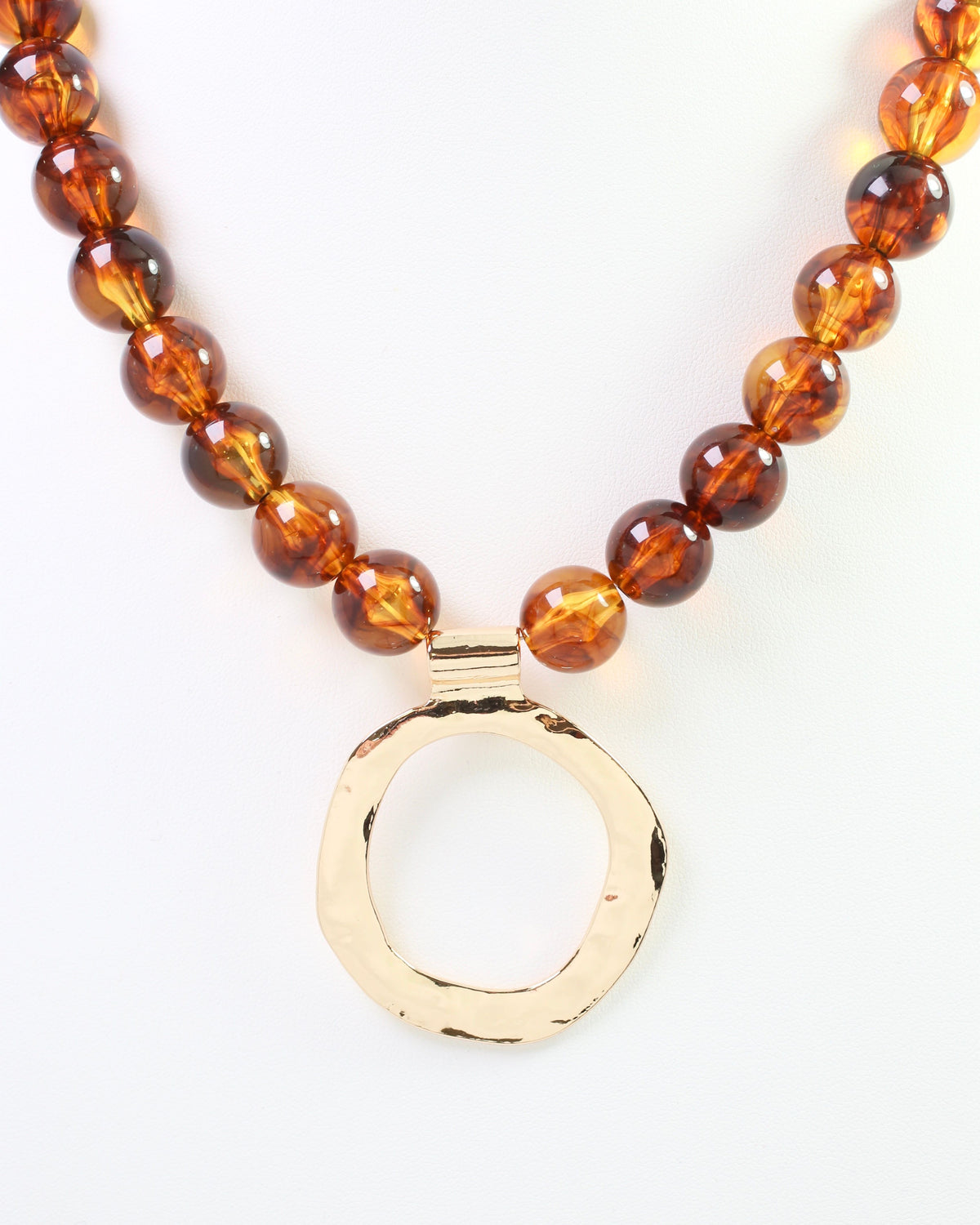 Mariah Beaded Open Pendant Necklace Tortoise