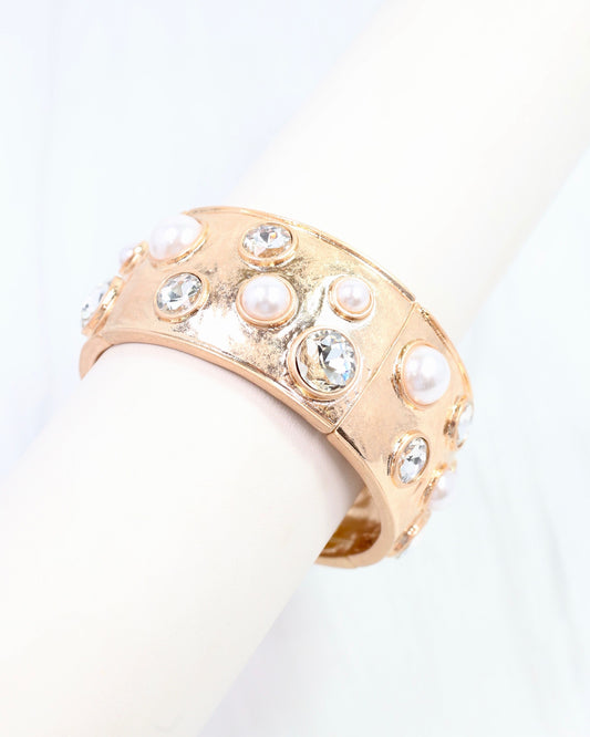Julietta Stretch Bracelet Pearl