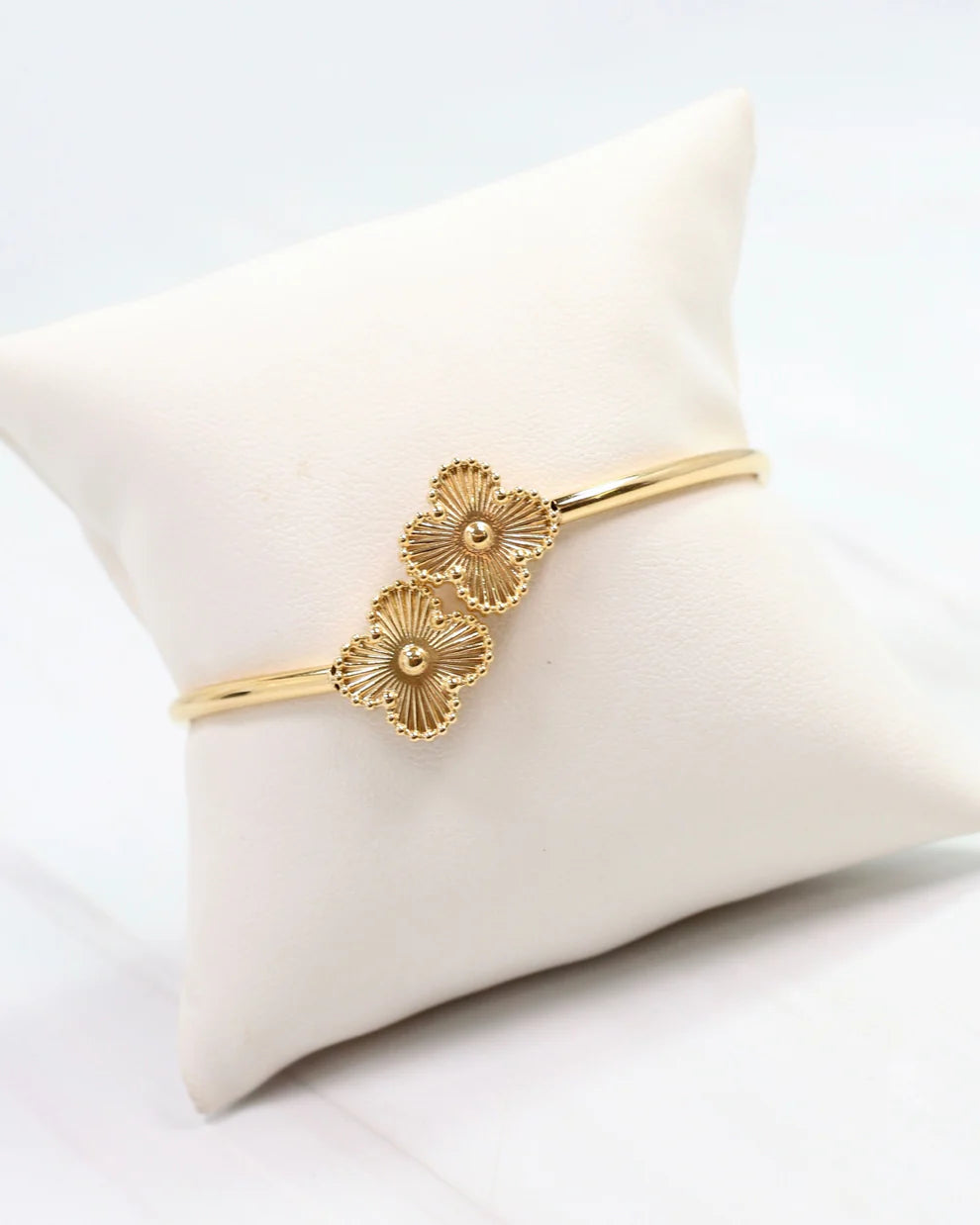 Caron Clover Cuff Bracelet Gold