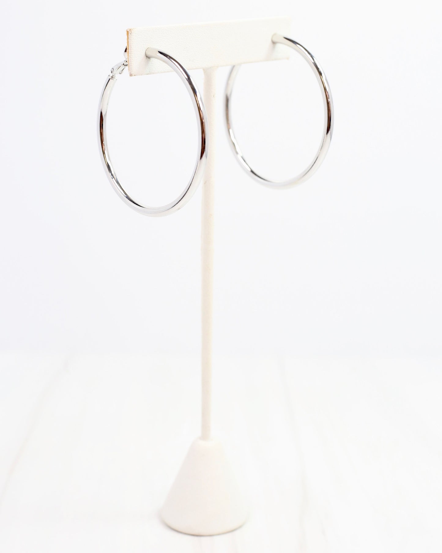 Lucille Hoop Earring Shiny Silver