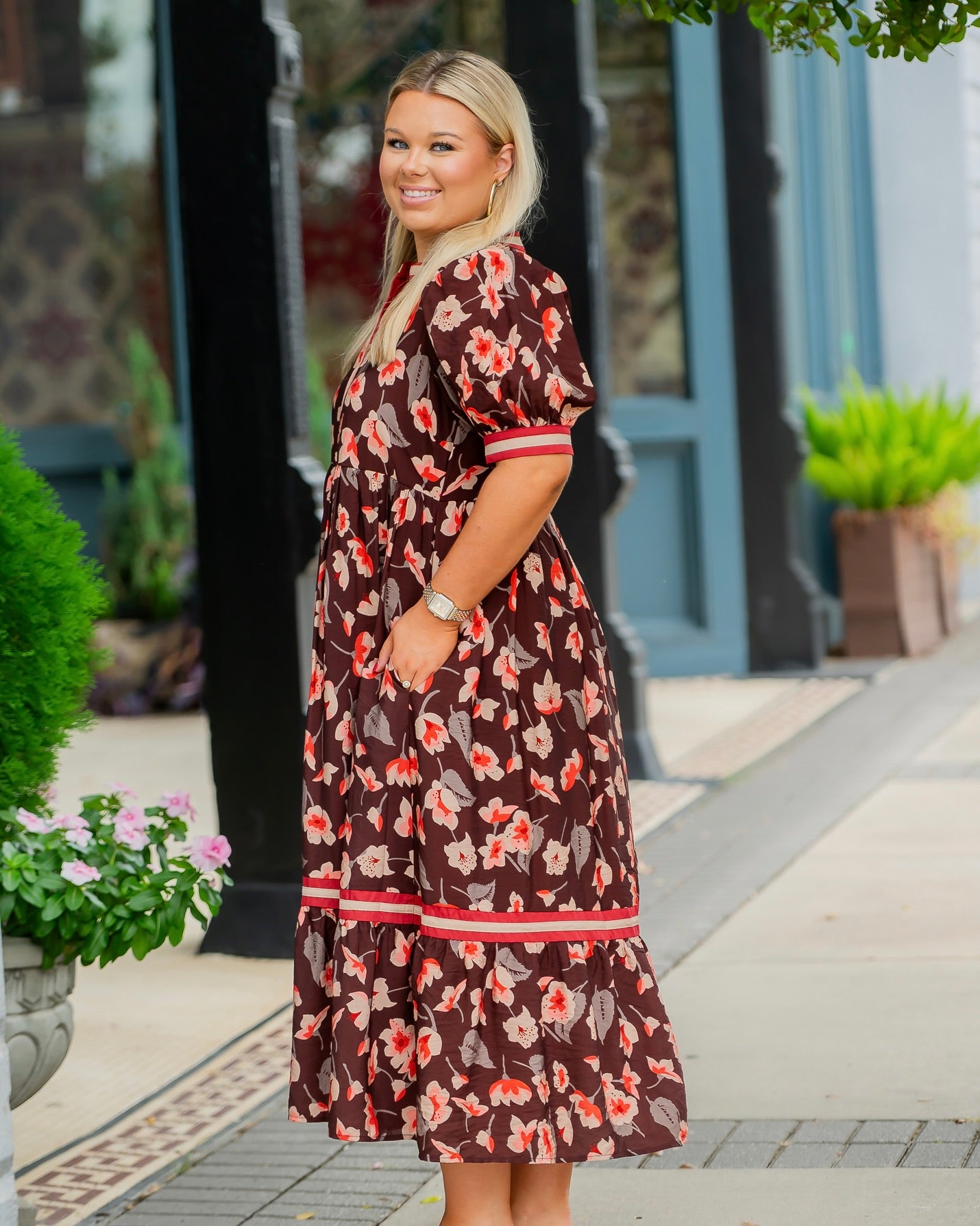 Hilton Floral Midi Dress- Brown