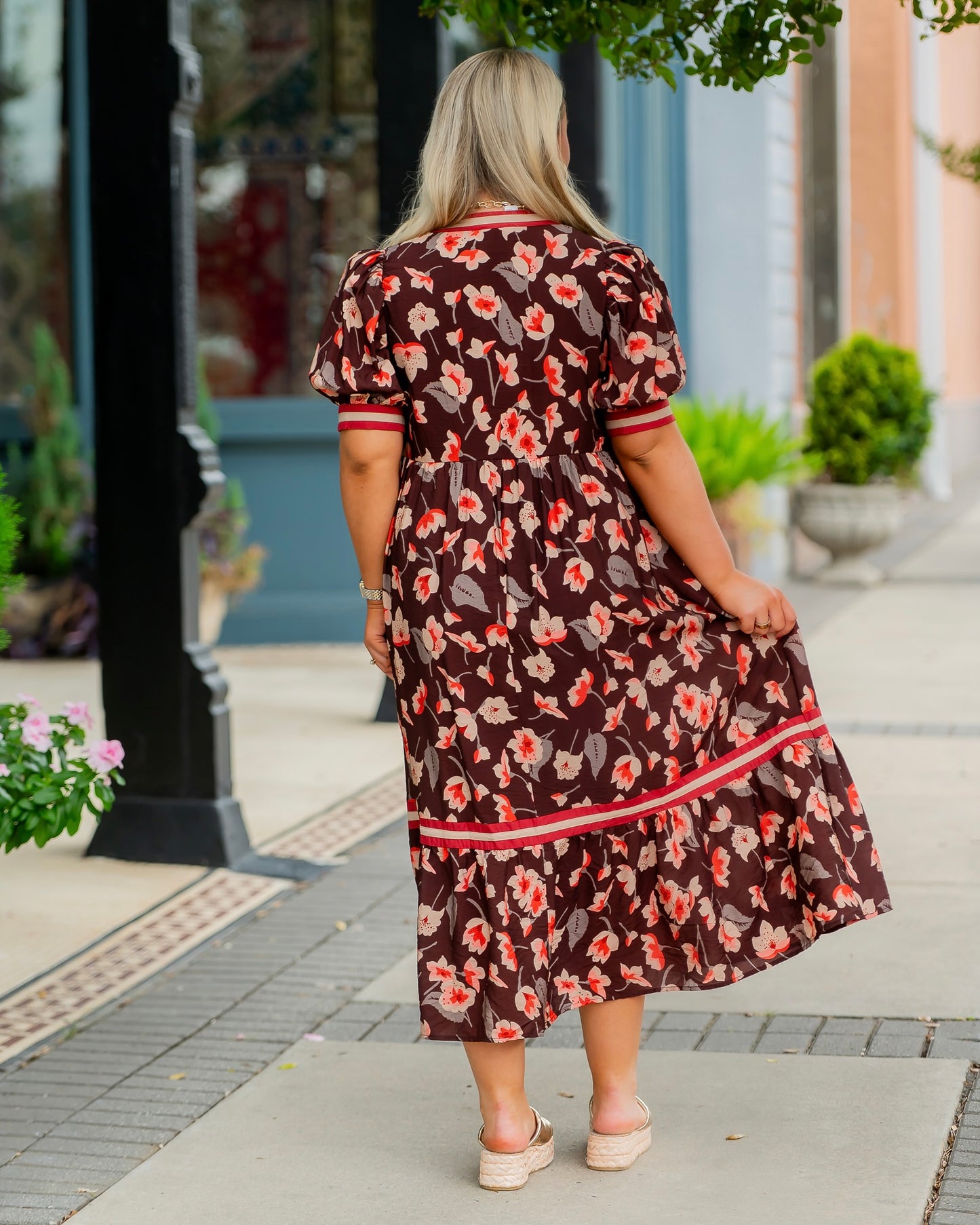 Hilton Floral Midi Dress- Brown