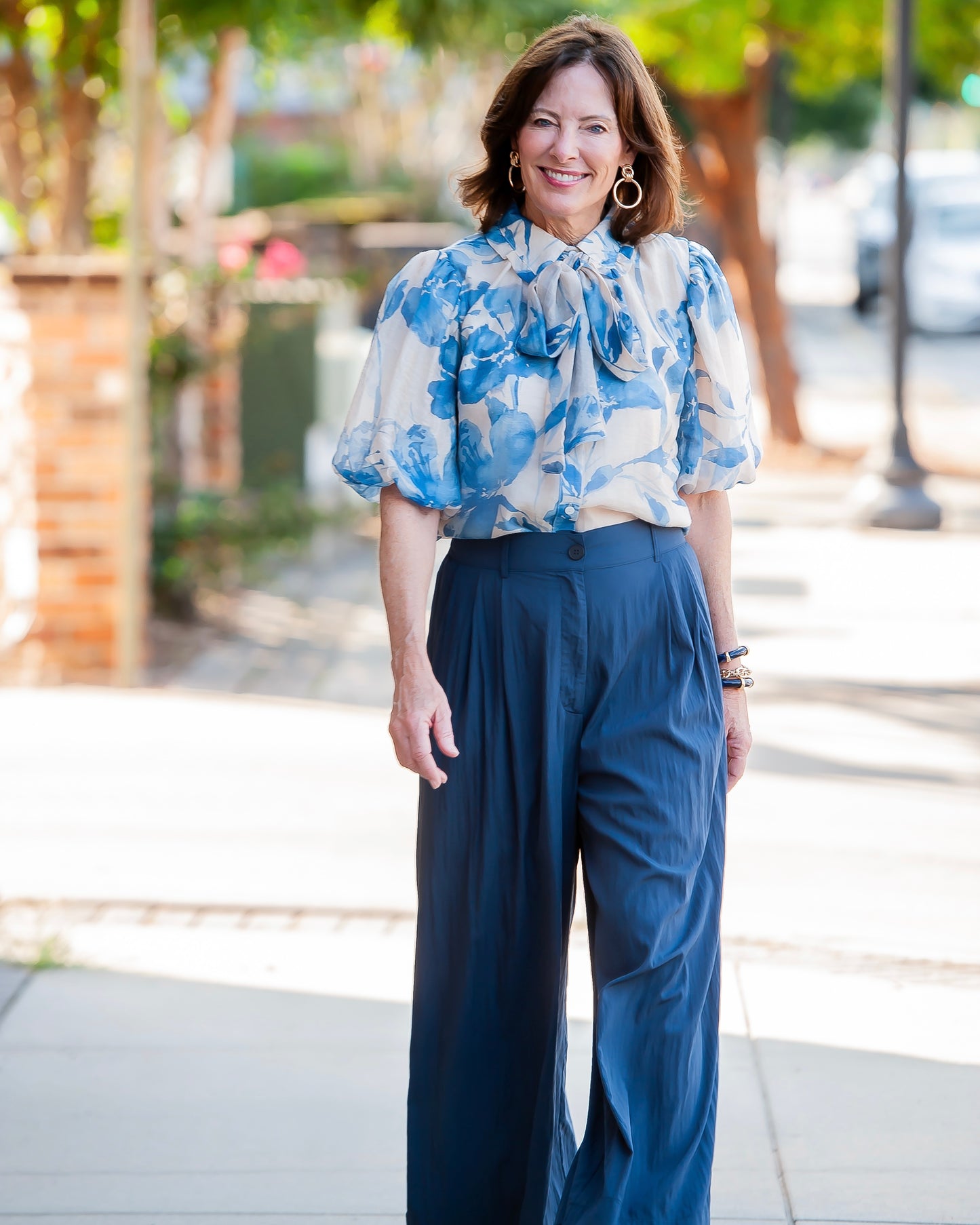 Martha Tuck Front Wide Crop Pants
