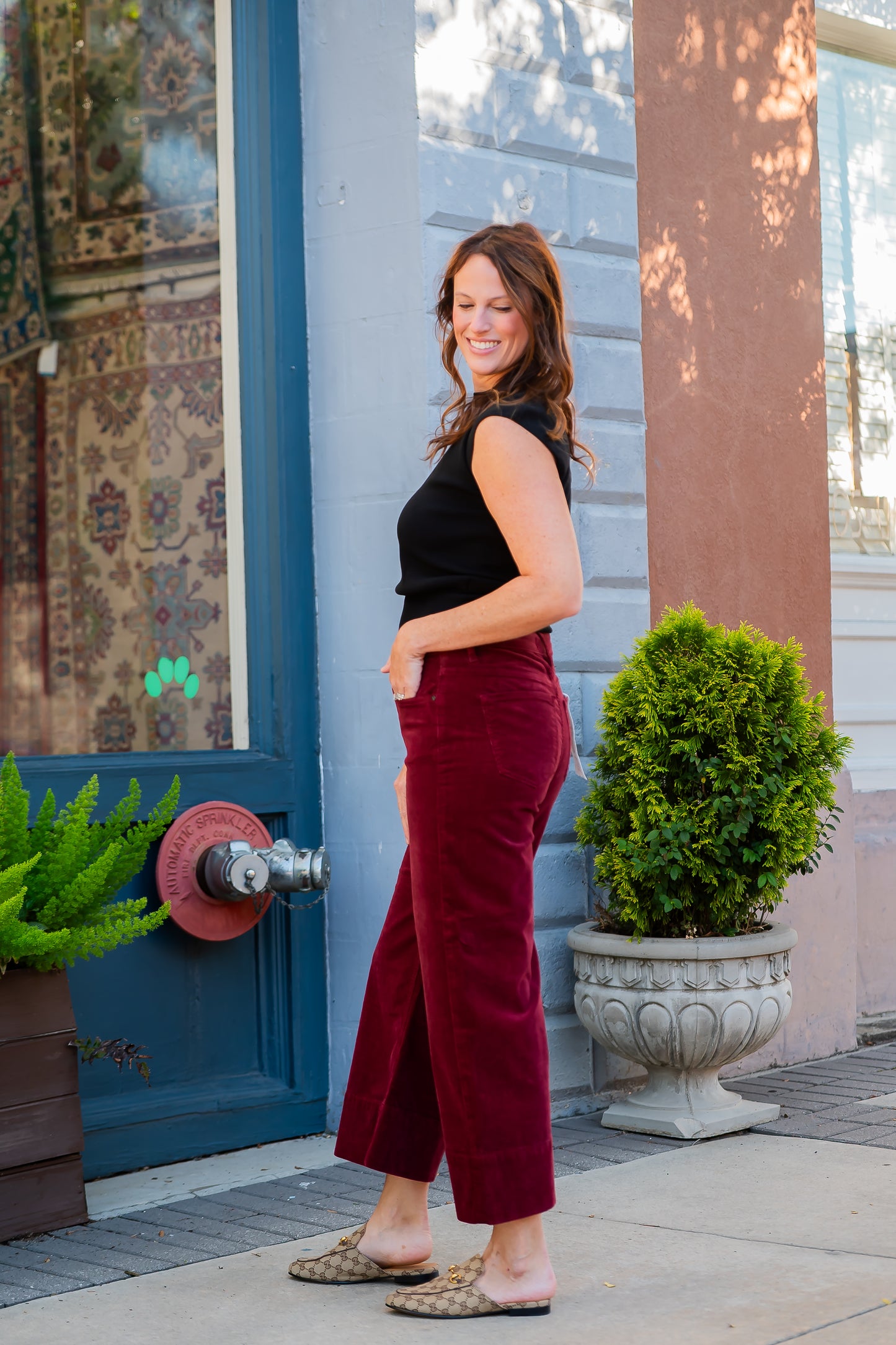 Courtney High Rise Crop Cords in Wine