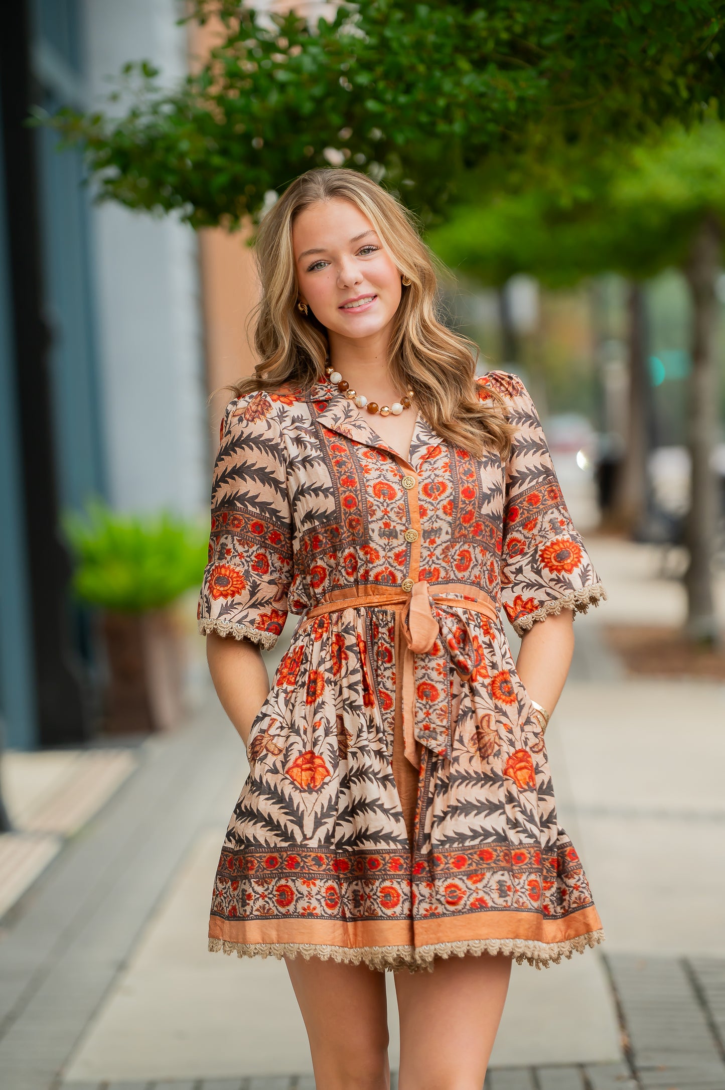 Saco Floral Belted Dress