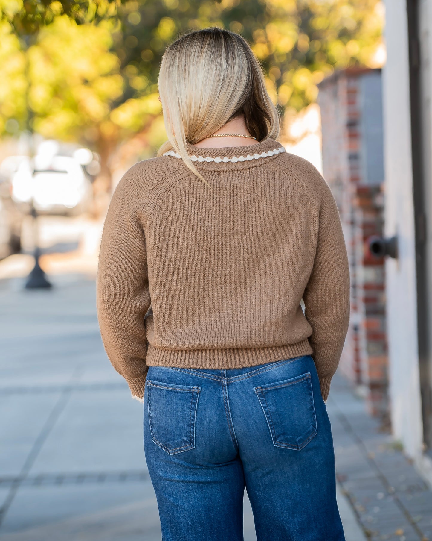 Bellview Scalloped Collared Sweater