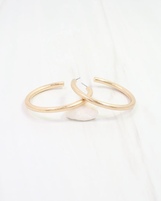 Lexi Large Hoop Earring WR Worn Gold