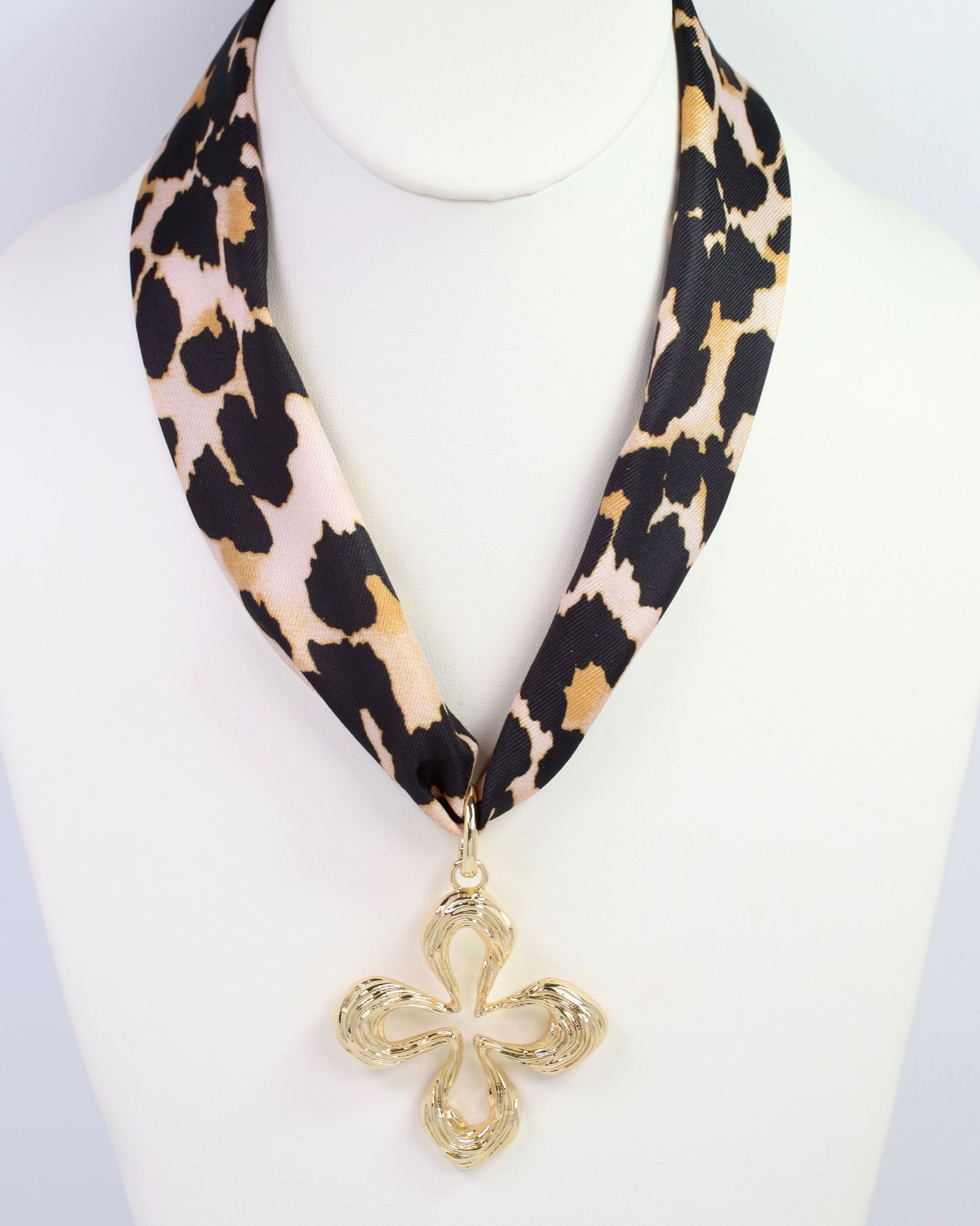 Oxford Open Cross Charm Gold