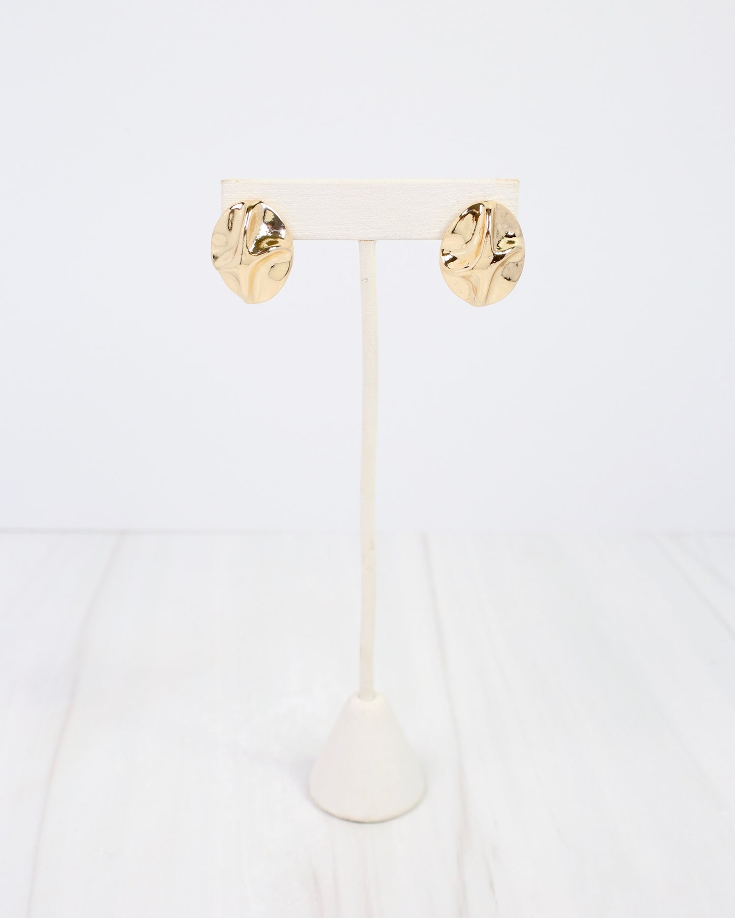 Liverpool Oval Post Earring Gold