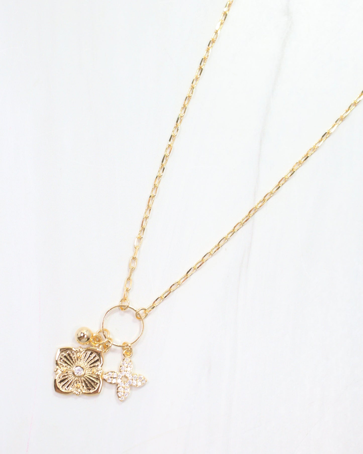 Kylie Drop Charm Necklace Gold