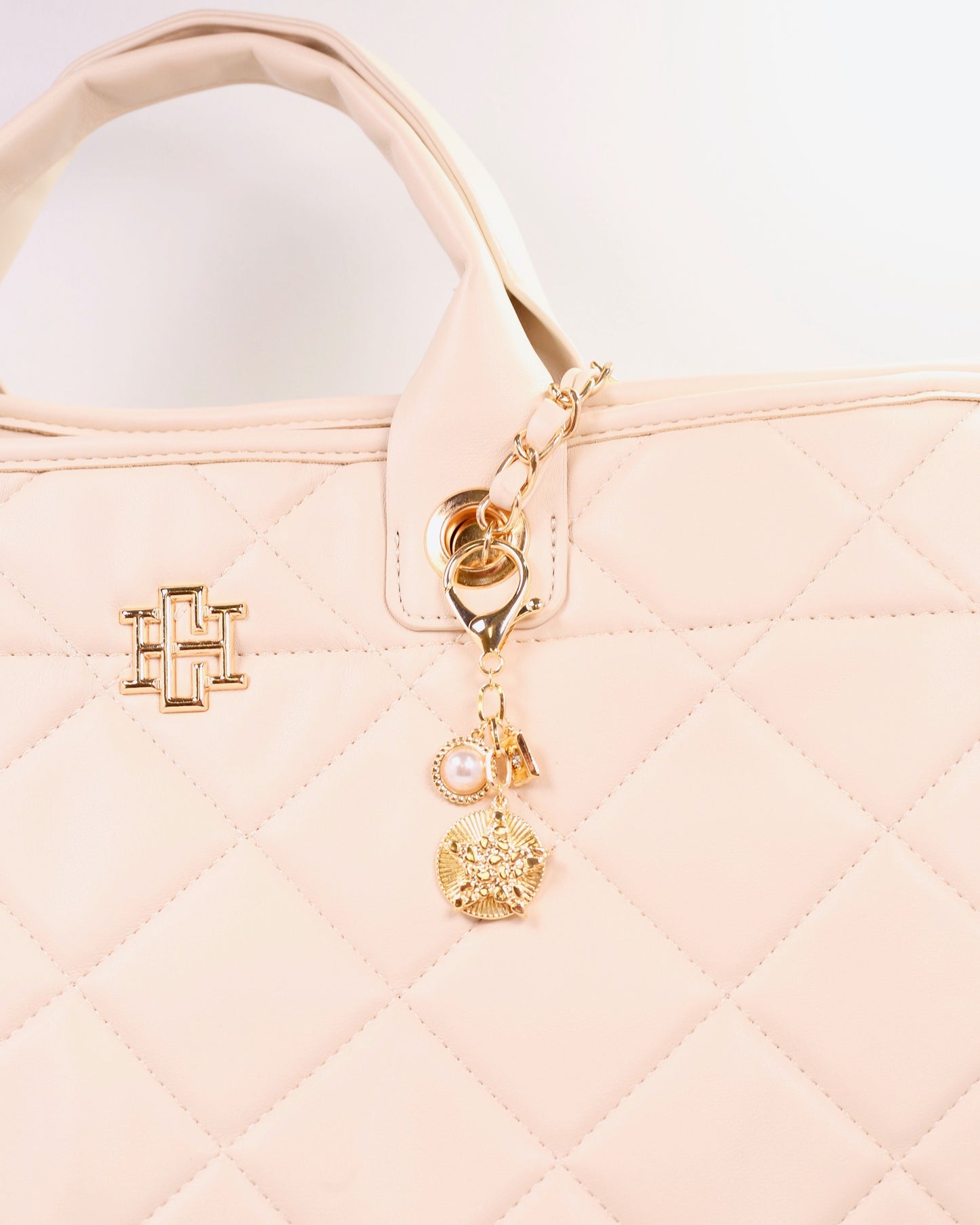 Star Struck Bag Charm Gold