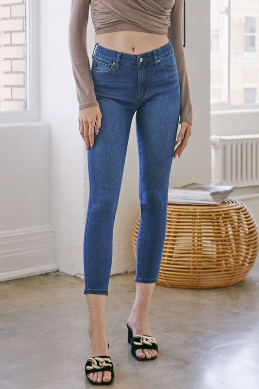 Miller Ankle Skinny Jeans