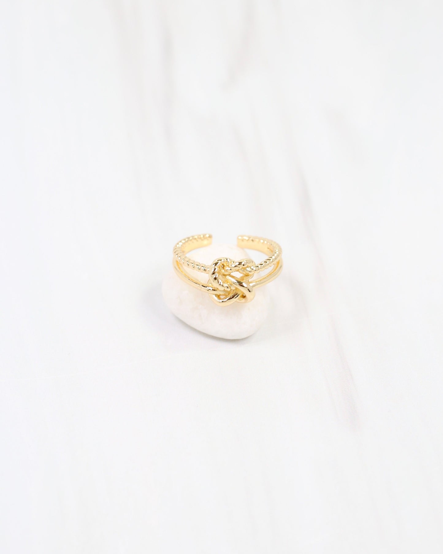 Manhattan Knot Ring WR Gold