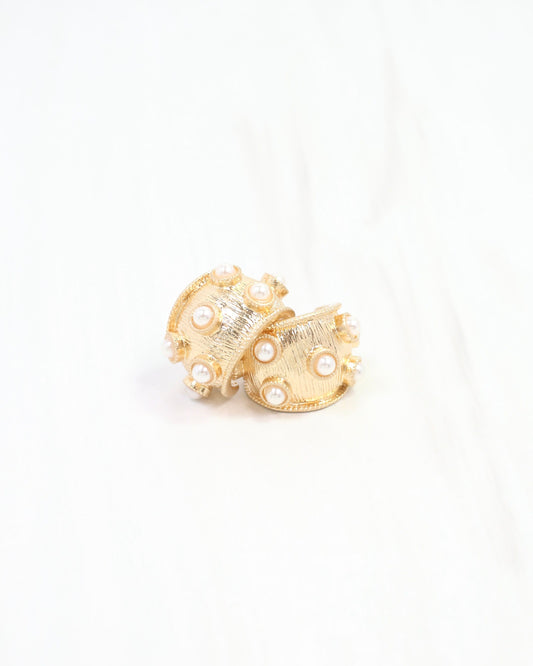 Miriam Textured Hoop Earring Pearl