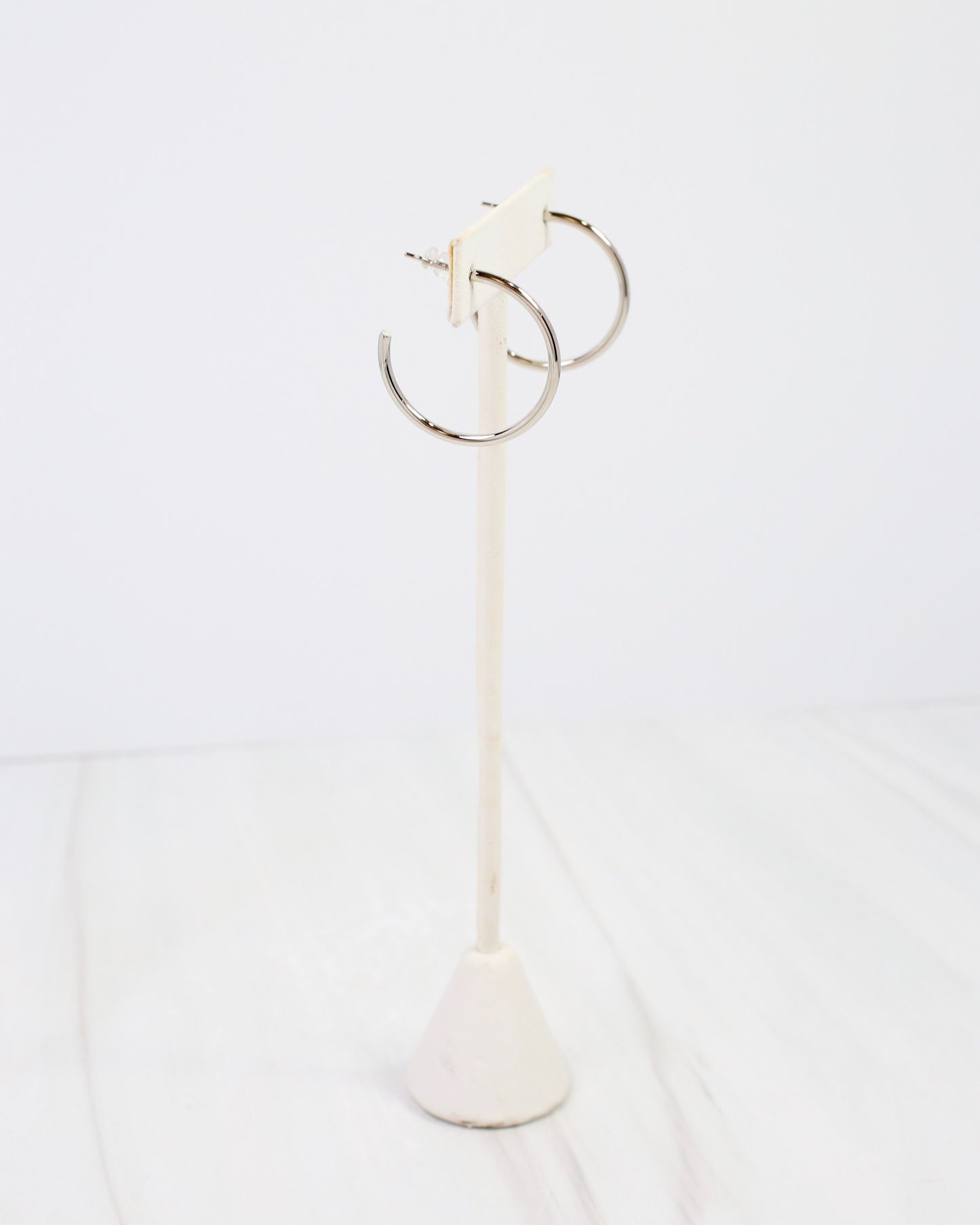 Mayor Thin Hoop Earring Silver