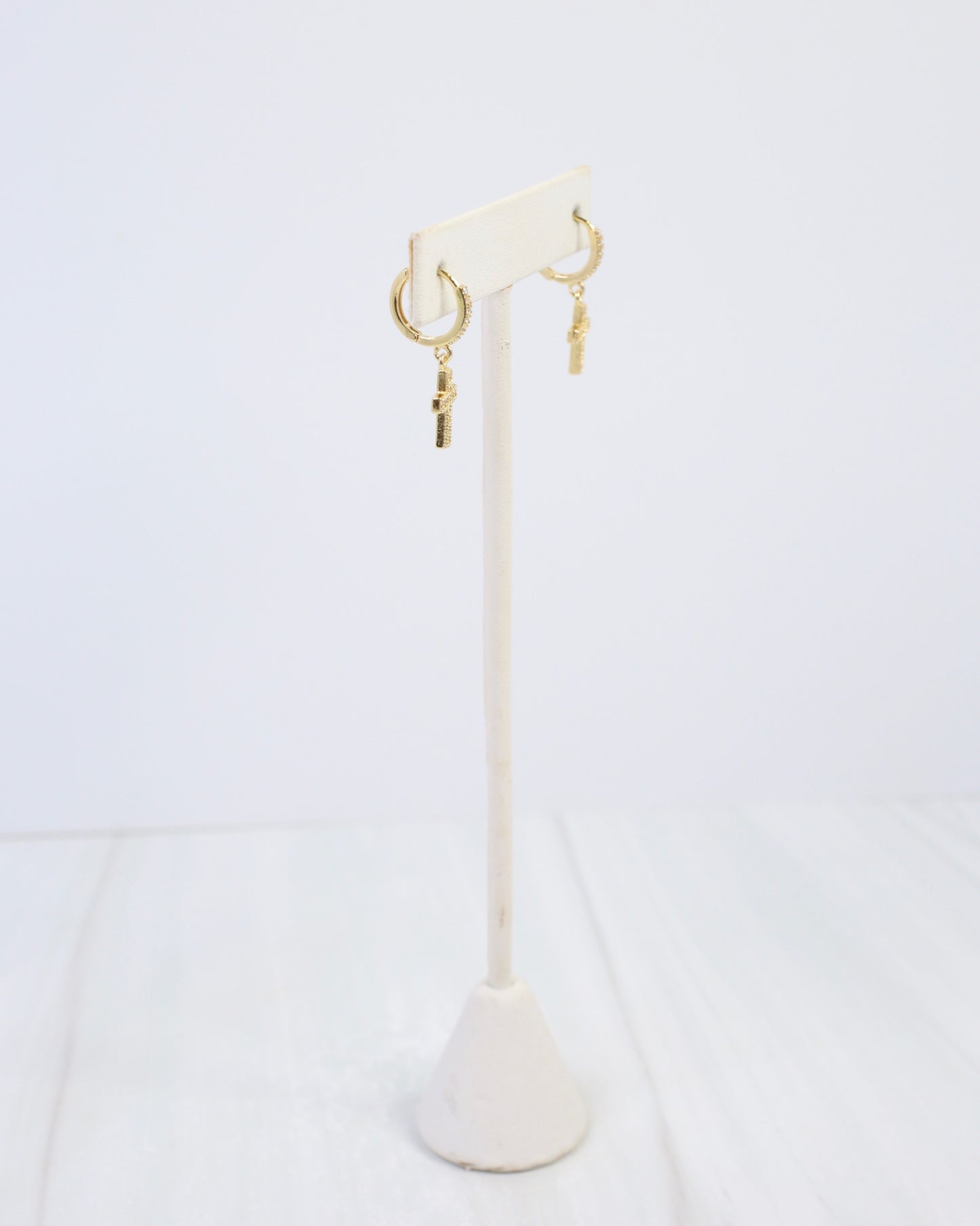 Darwin CZ Cross Earring Gold