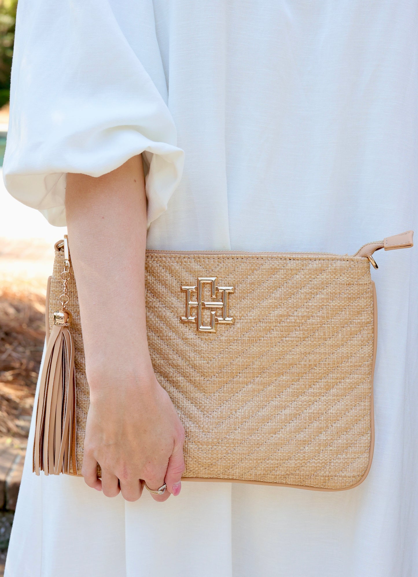 Madelyn Clutch/Crossbody Natural V Quilted