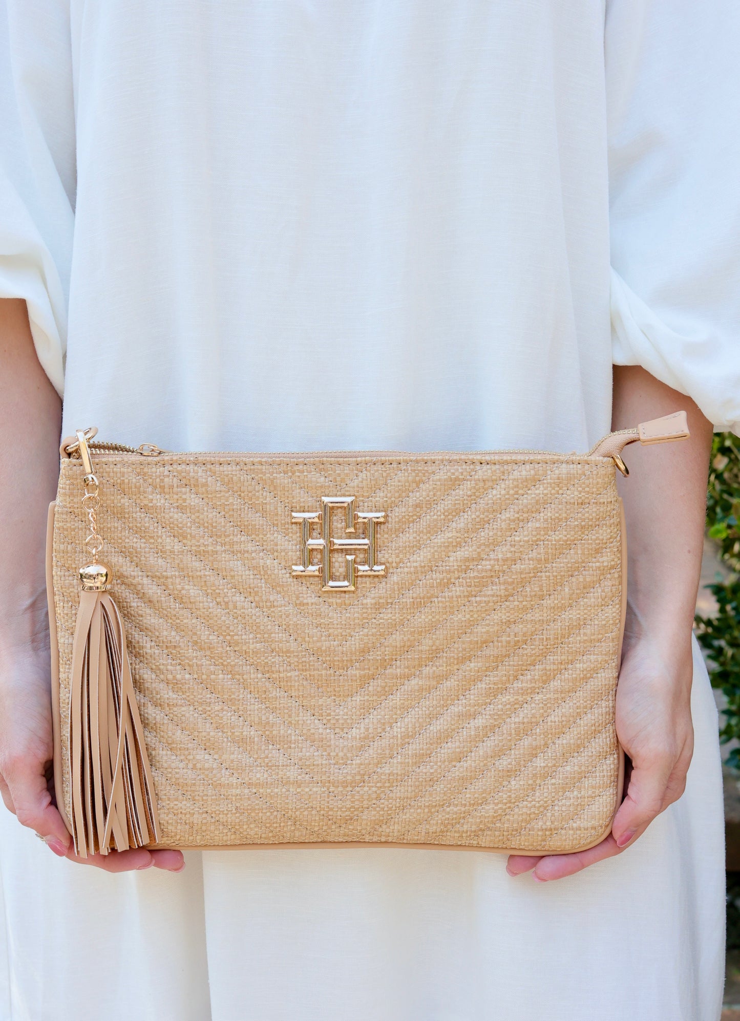 Madelyn Clutch/Crossbody Natural V Quilted