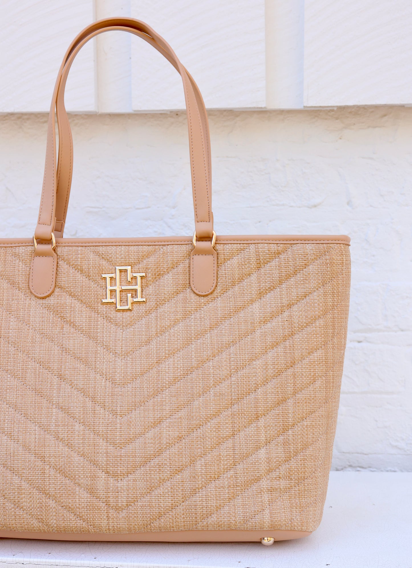 James Tote Natural V Quilted