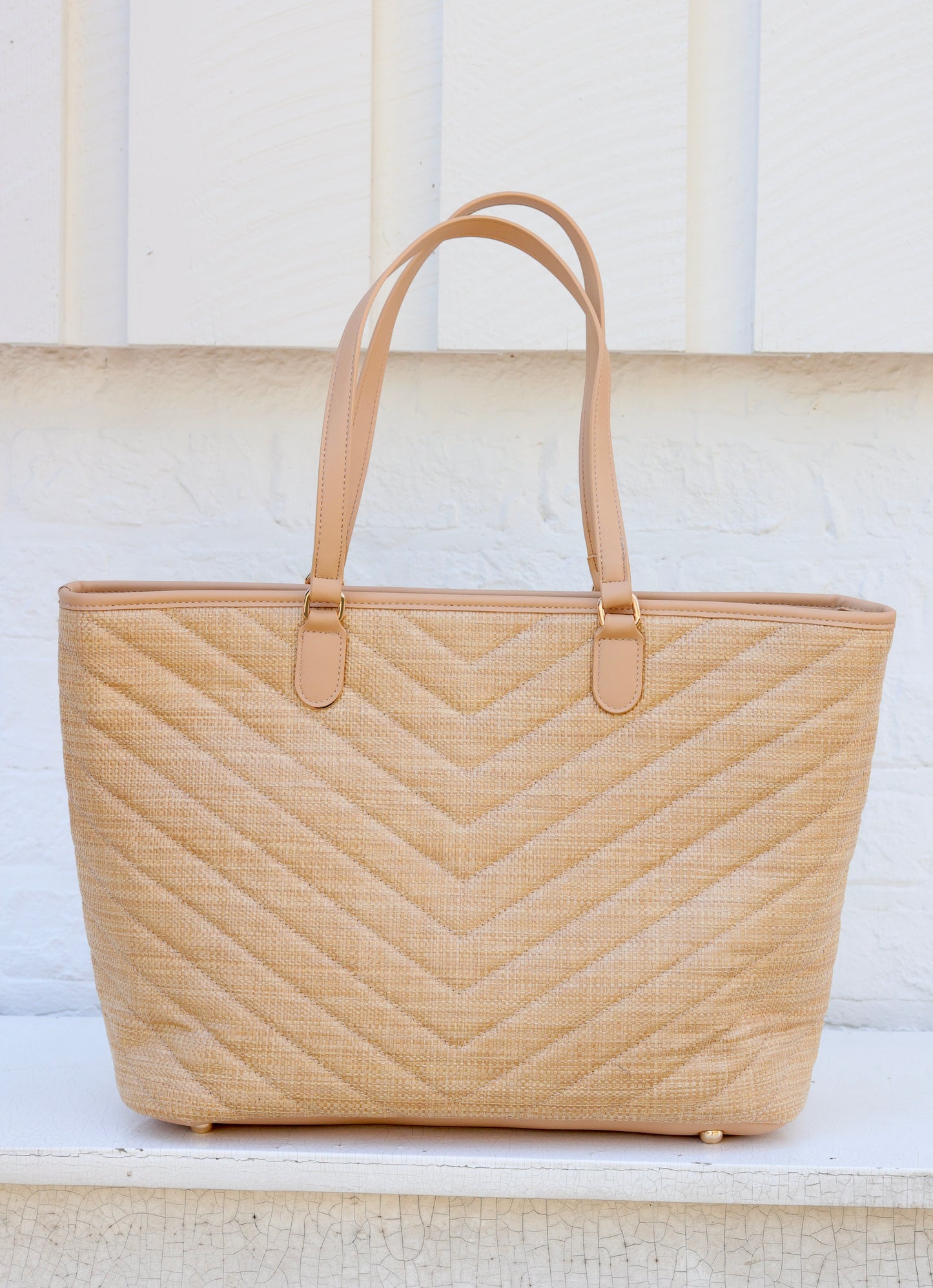 James Tote Natural V Quilted