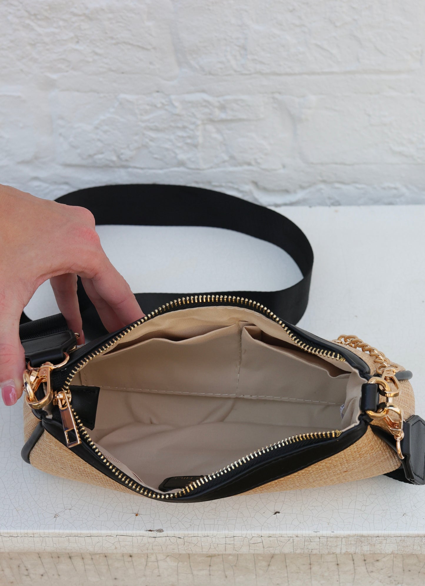 Gianna Crossbody Natural Black