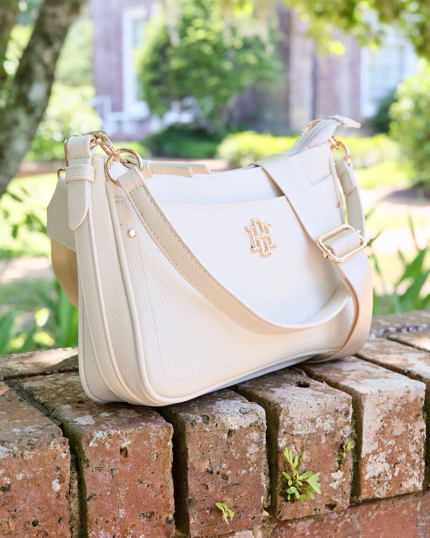 Paxton Crossbody with Pockets Cream PB