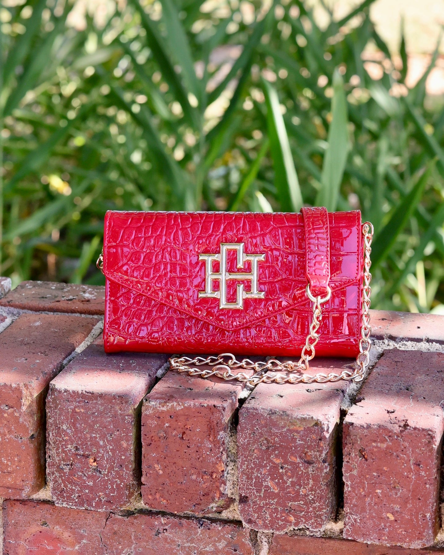 Carlington Clutch Crossbody Red Patent EC