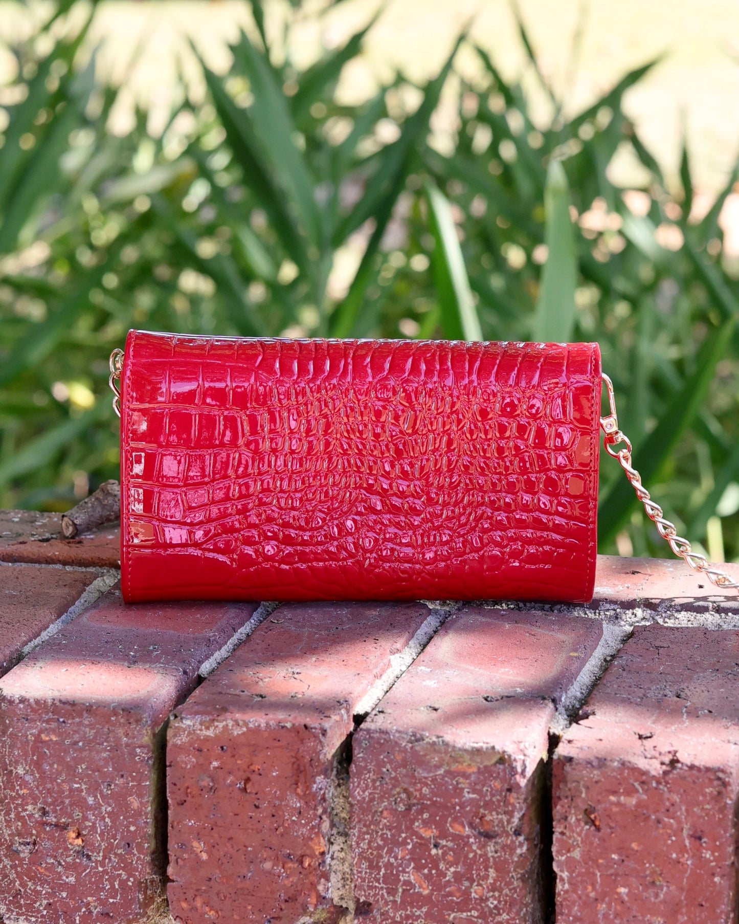 Carlington Clutch Crossbody Red Patent EC