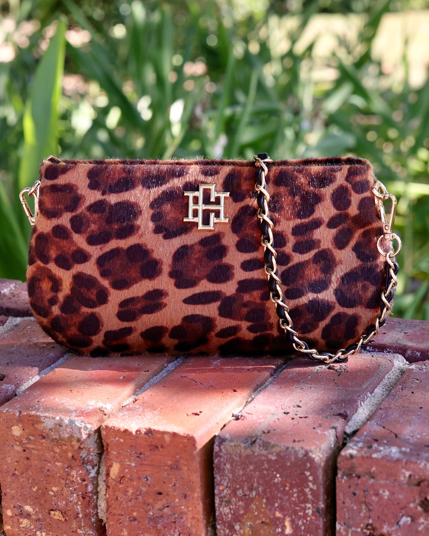 Livi Crossbody - Spotted Saddle